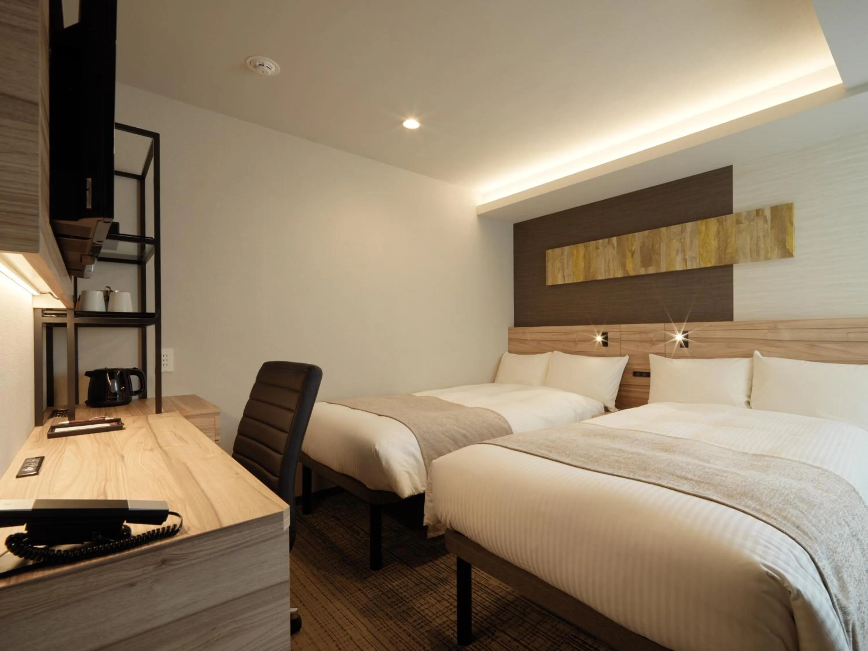 Twin Room - Non Smoking - Tower Building in Hotel Emisia Tokyo Tachikawa