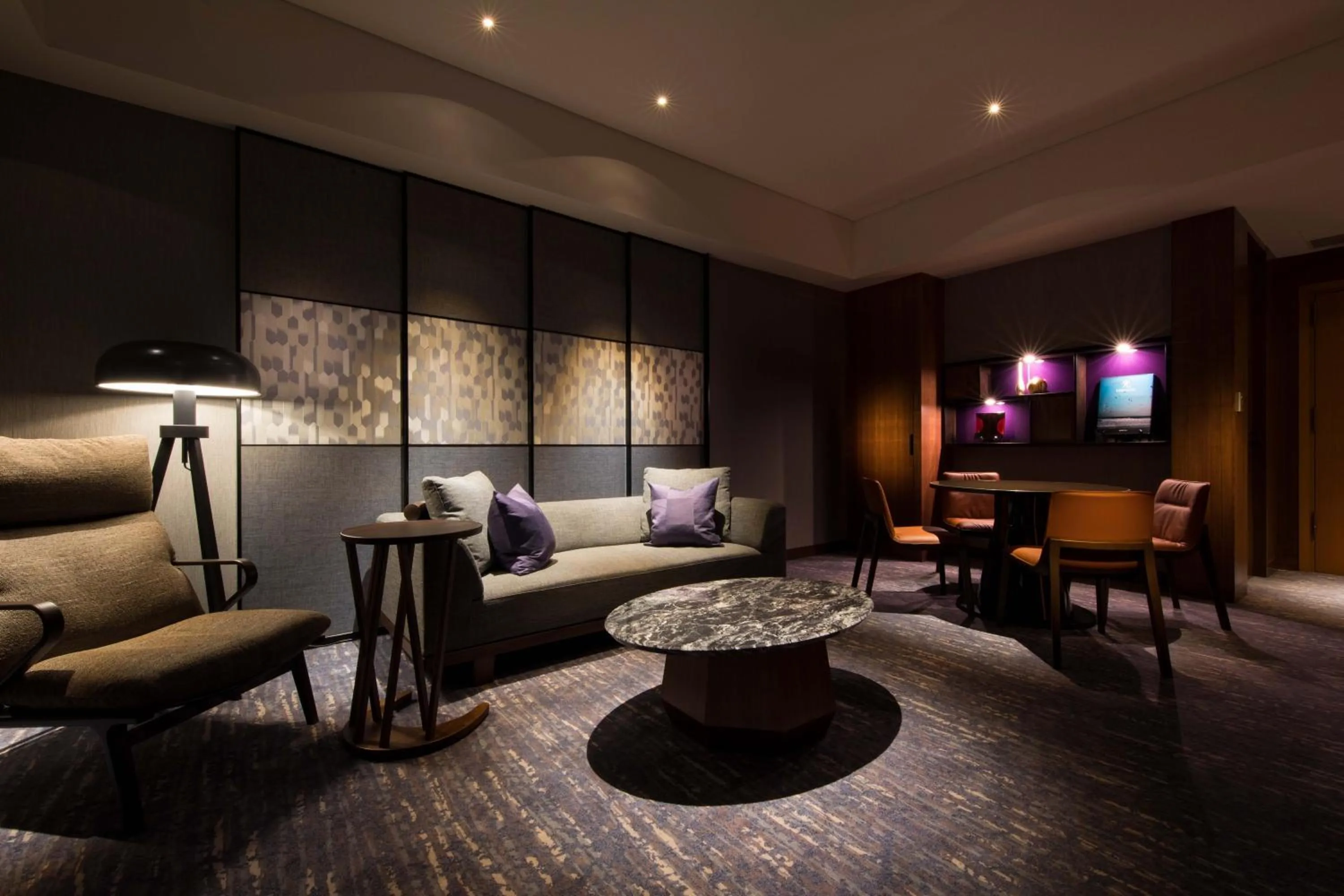 Corner Suite Executive Floor with Lounge Access - Non-Smoking in Cerulean Tower Tokyu Hotel, A Pan Pacific Partner Hotel