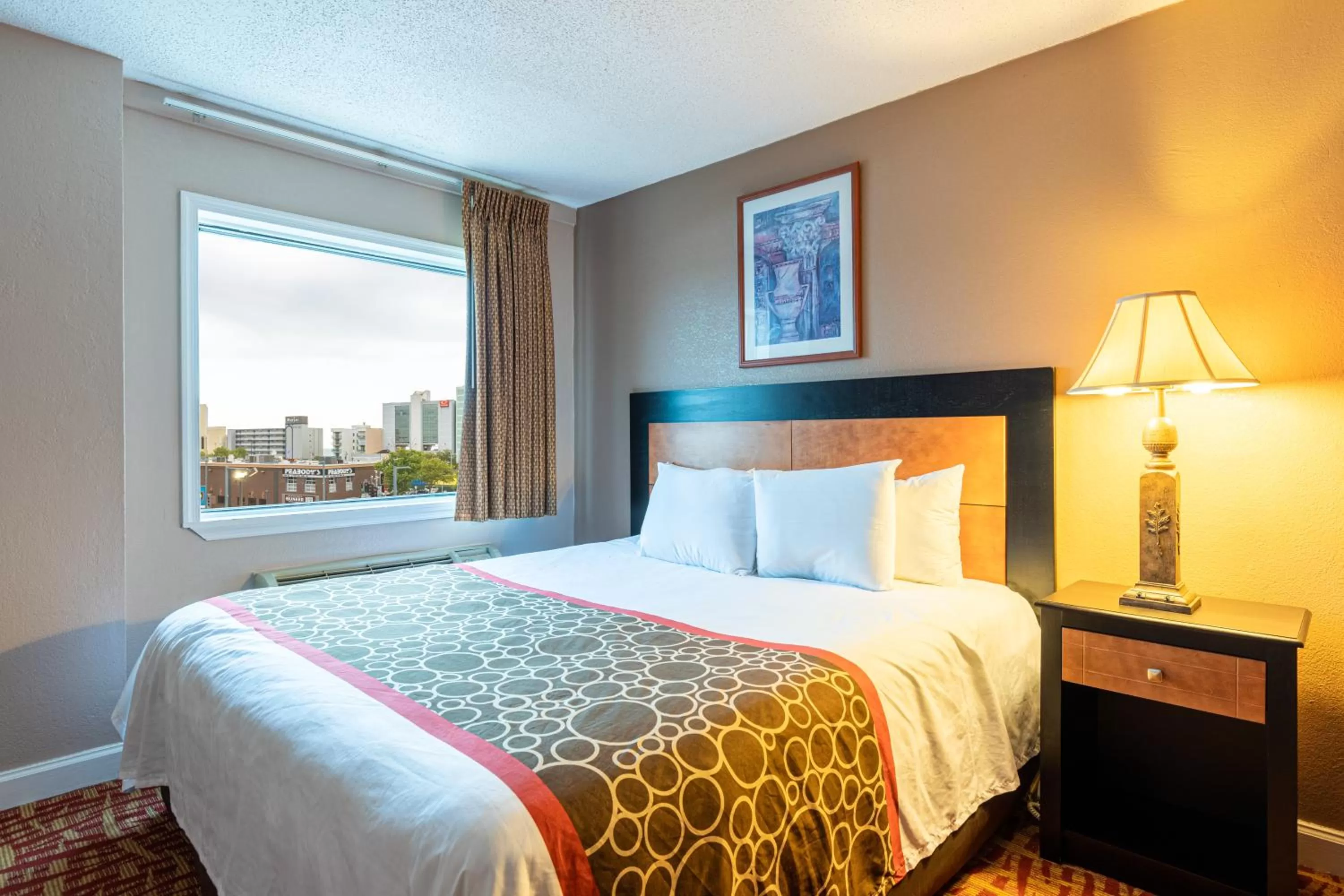 King Room in Sundial Inn