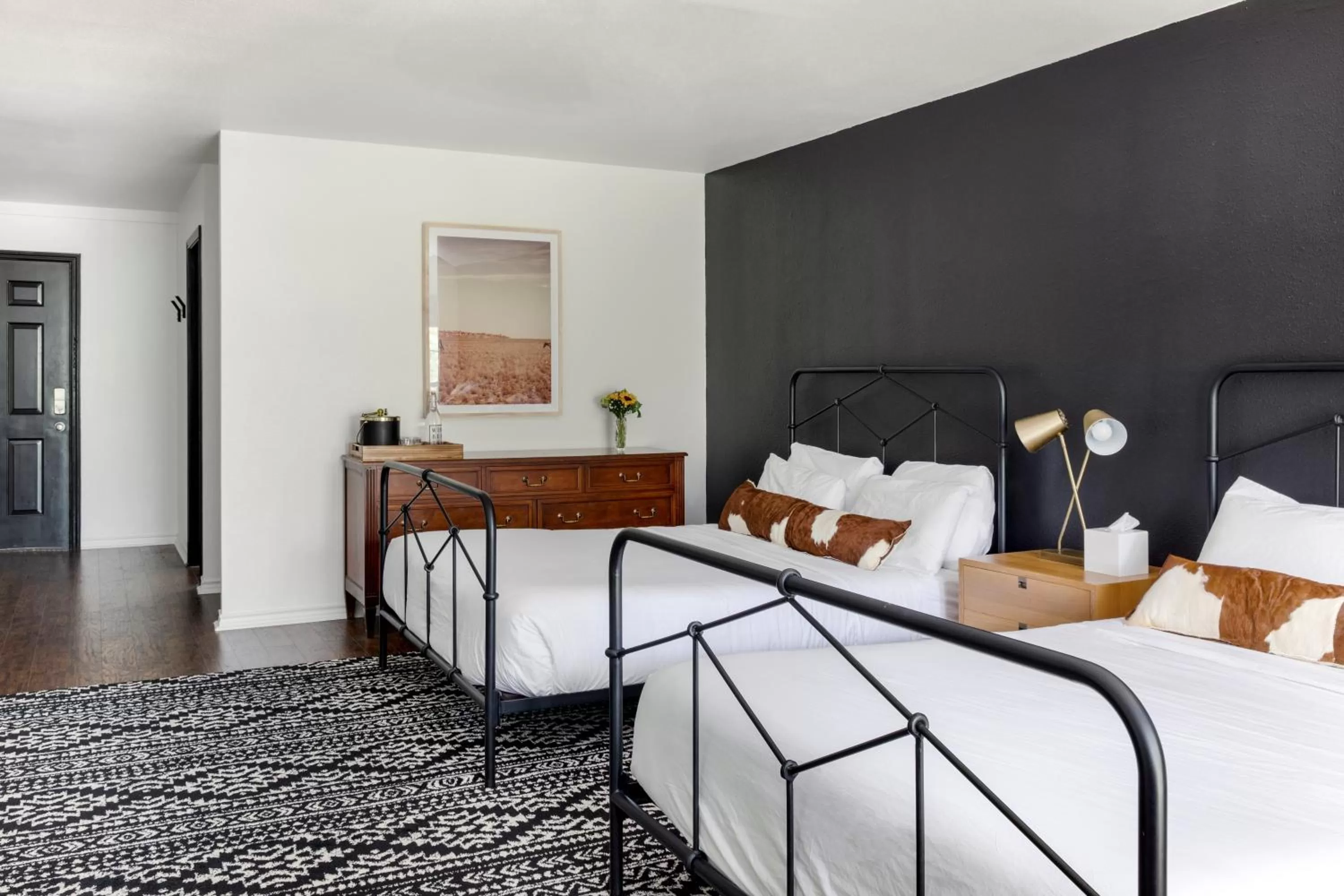 Superior Double Room in Wimberley Inn & bar