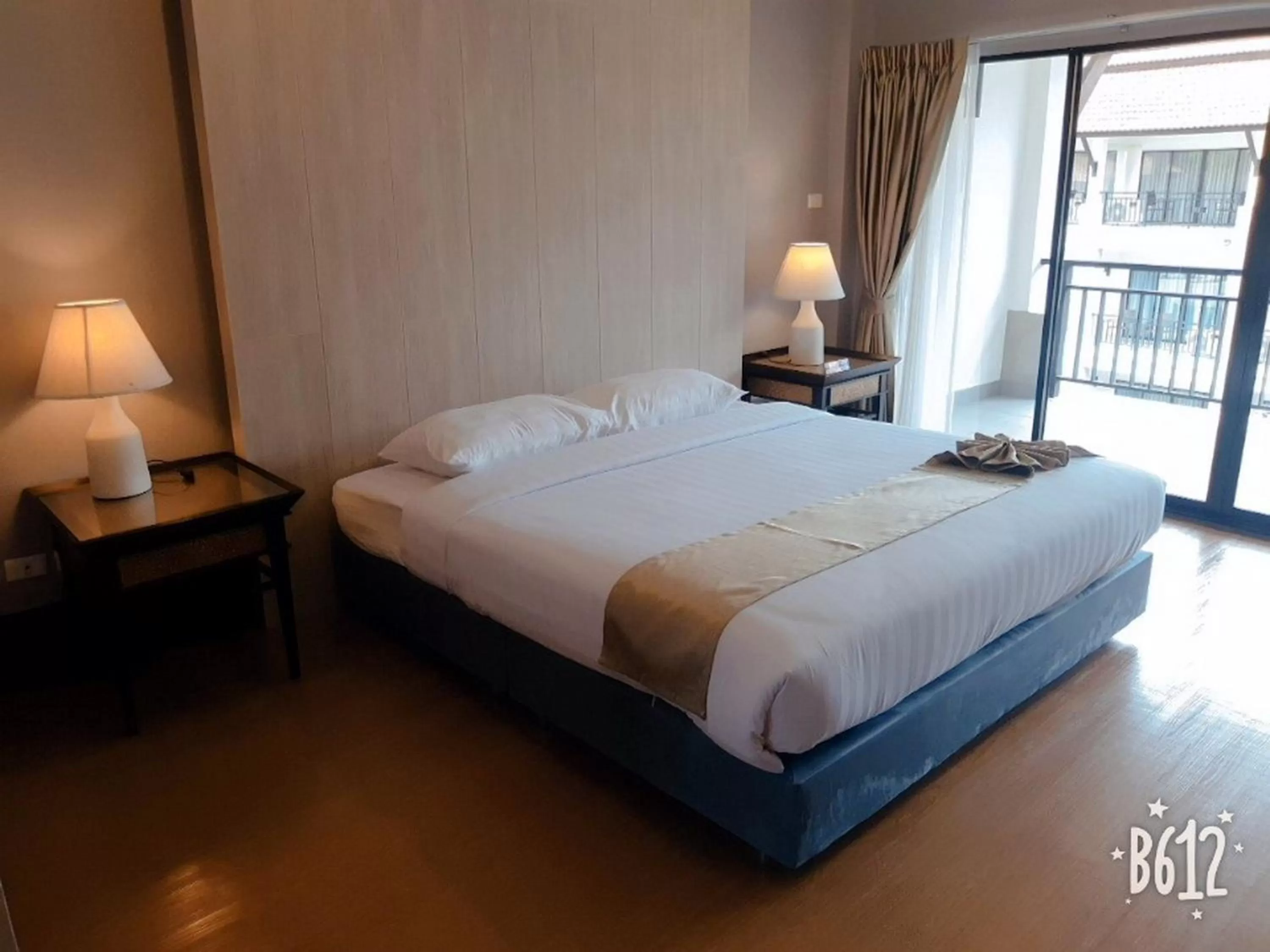 Superior Room with King Bed in Green Lake Resort - SHA Extra Plus Certified