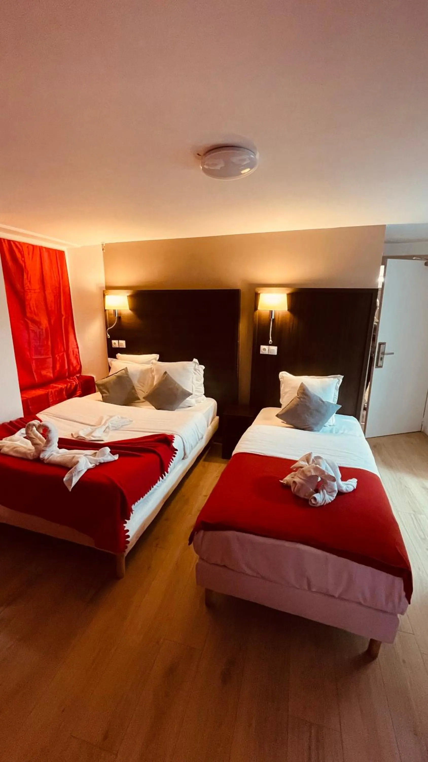 Bed in Jeff Hotel