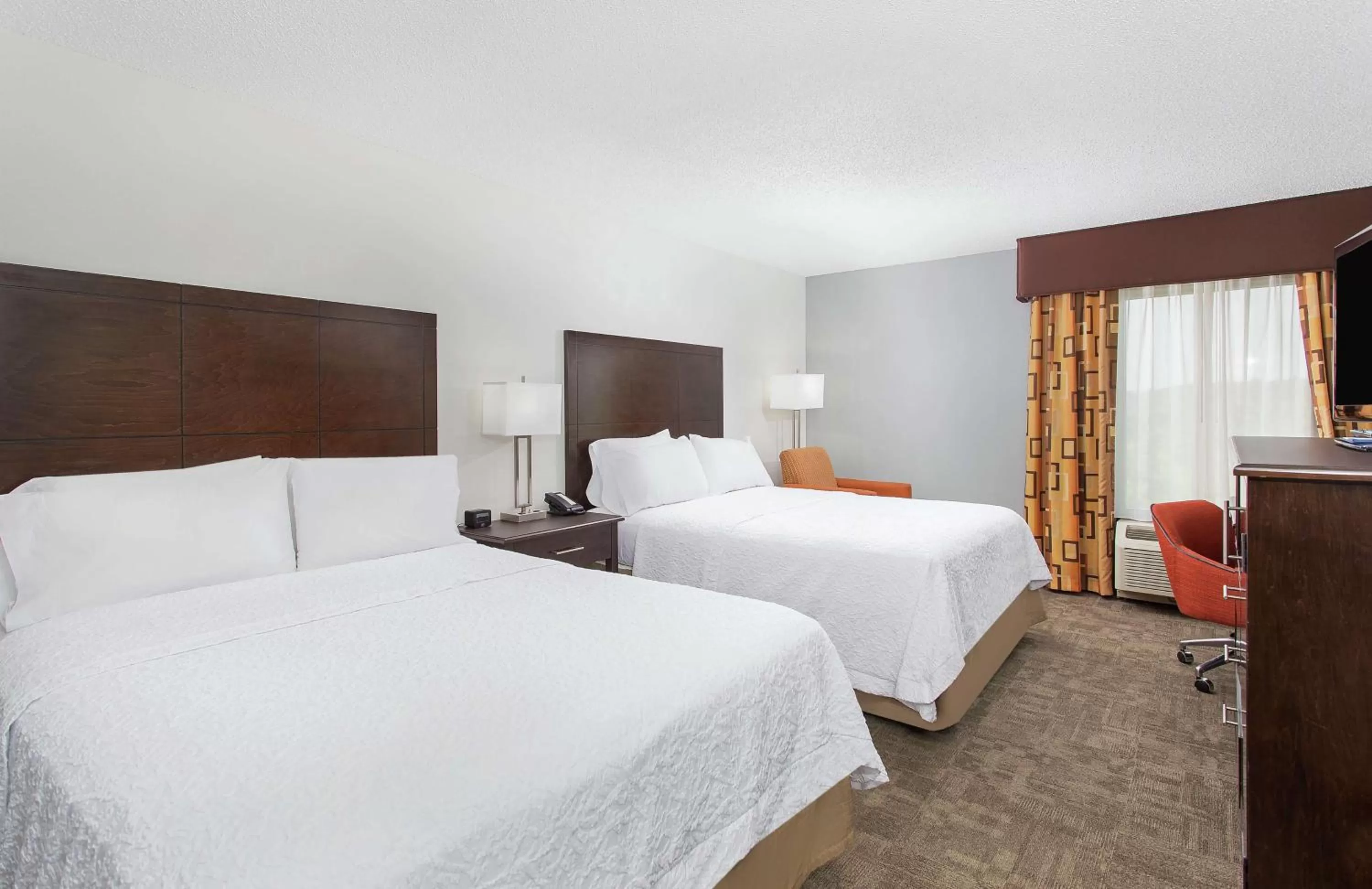 Queen Room with Two Queen Beds - Non-Smoking in Hampton Inn Cullman