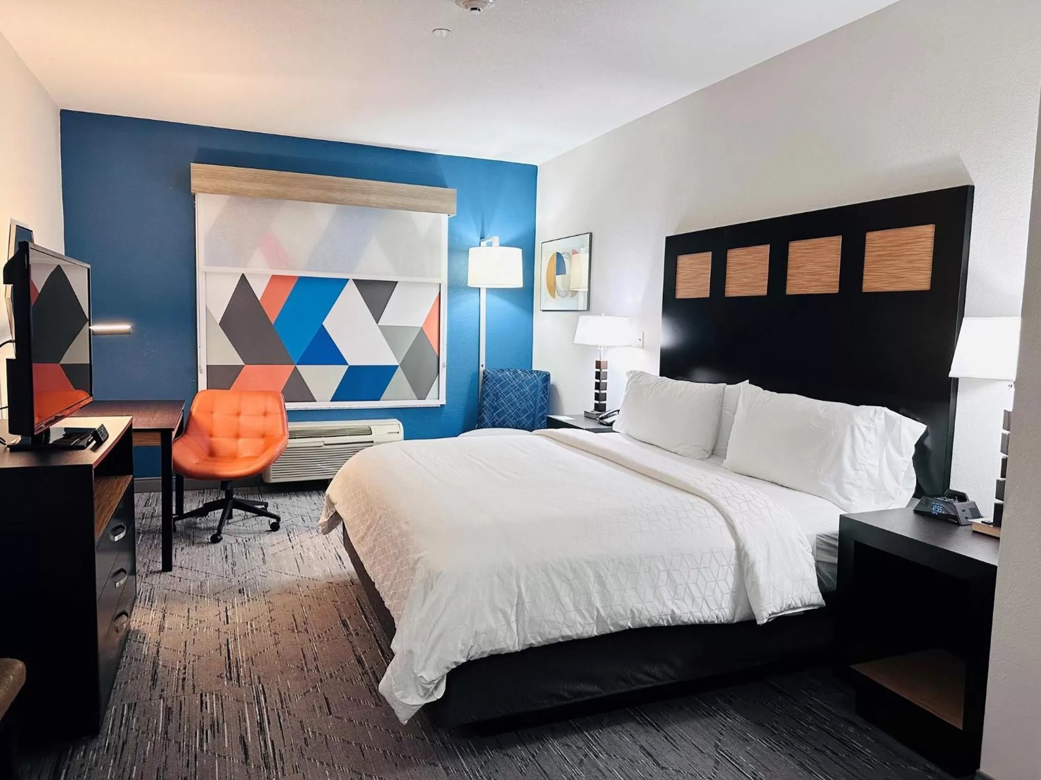 Standard King Room in Holiday Inn Express & Suites Houston East - Baytown by IHG