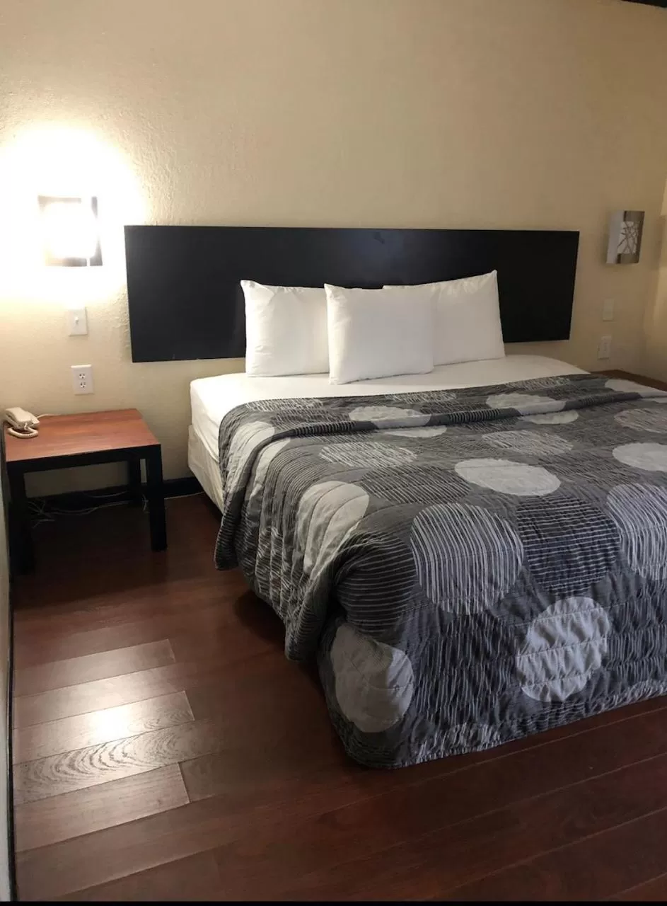 Standard Single Room in Araamda Inn