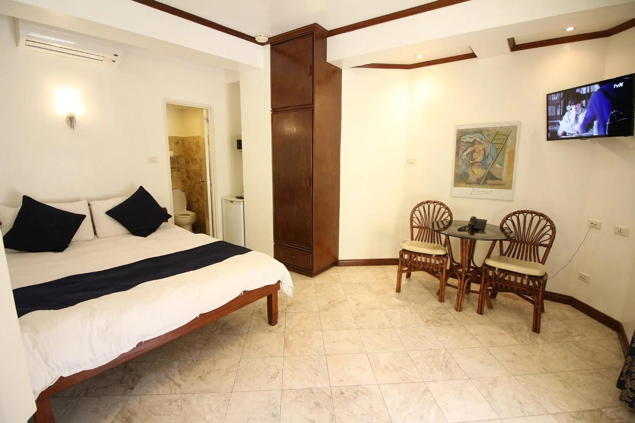 Superior Deluxe Room in Mermaid Resort and Dive Center