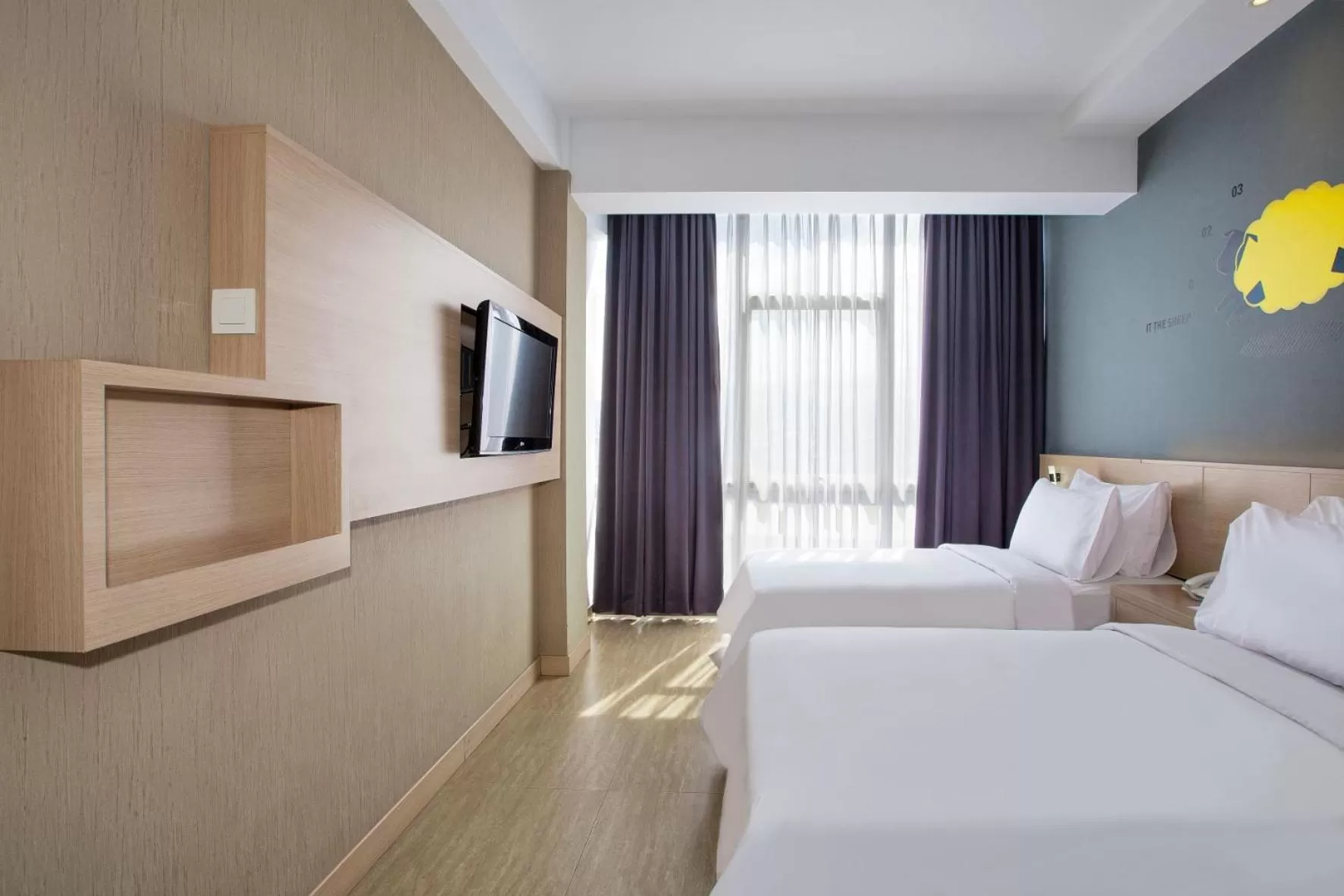 Inc 20 Twin in ROOMS INC d'botanica Bandung