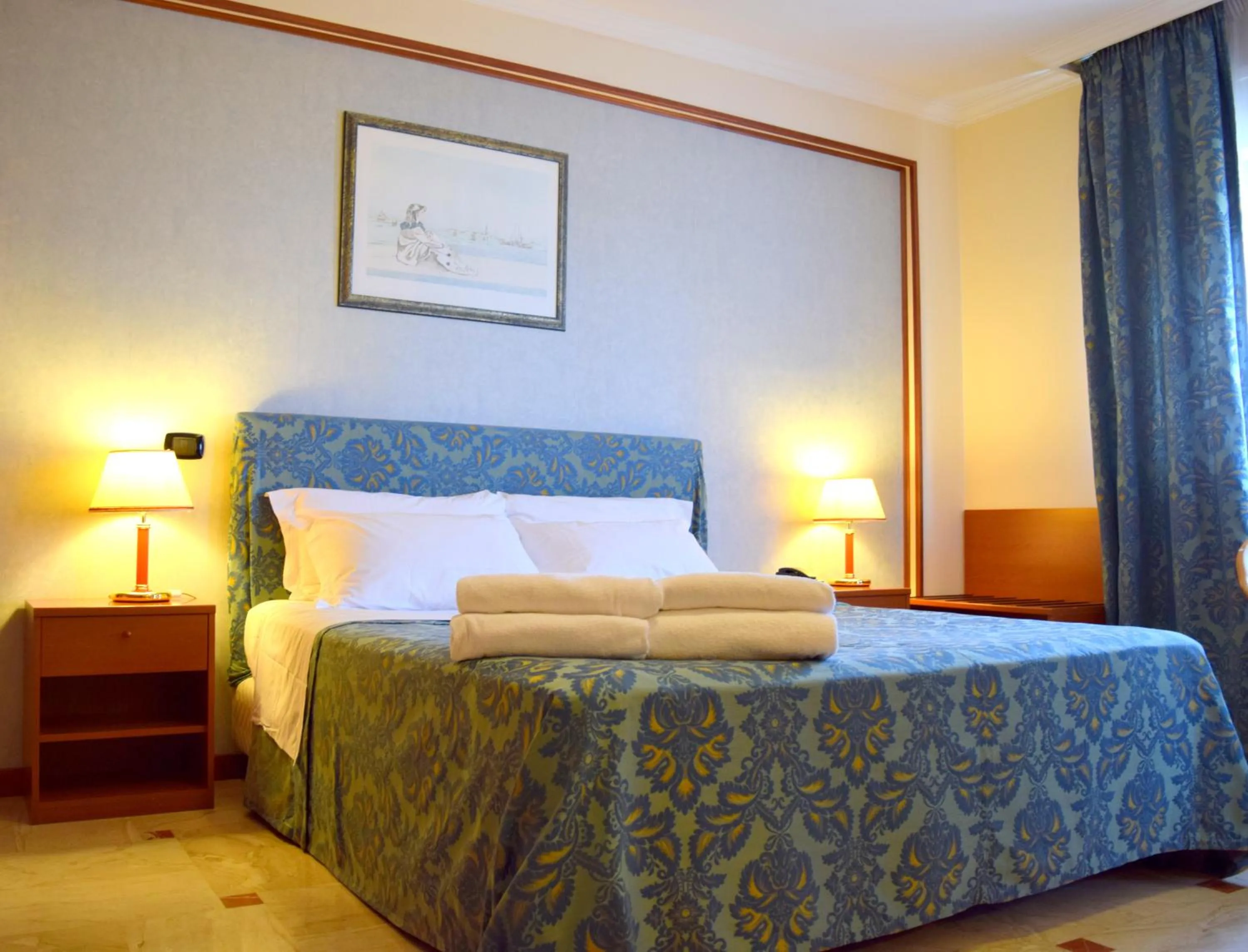 Double Room in Hotel President Pomezia