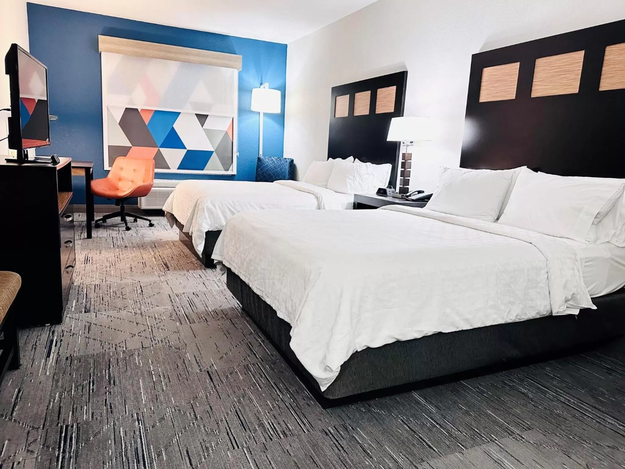 Standard Room with Two Queen Beds in Holiday Inn Express & Suites Houston East - Baytown by IHG