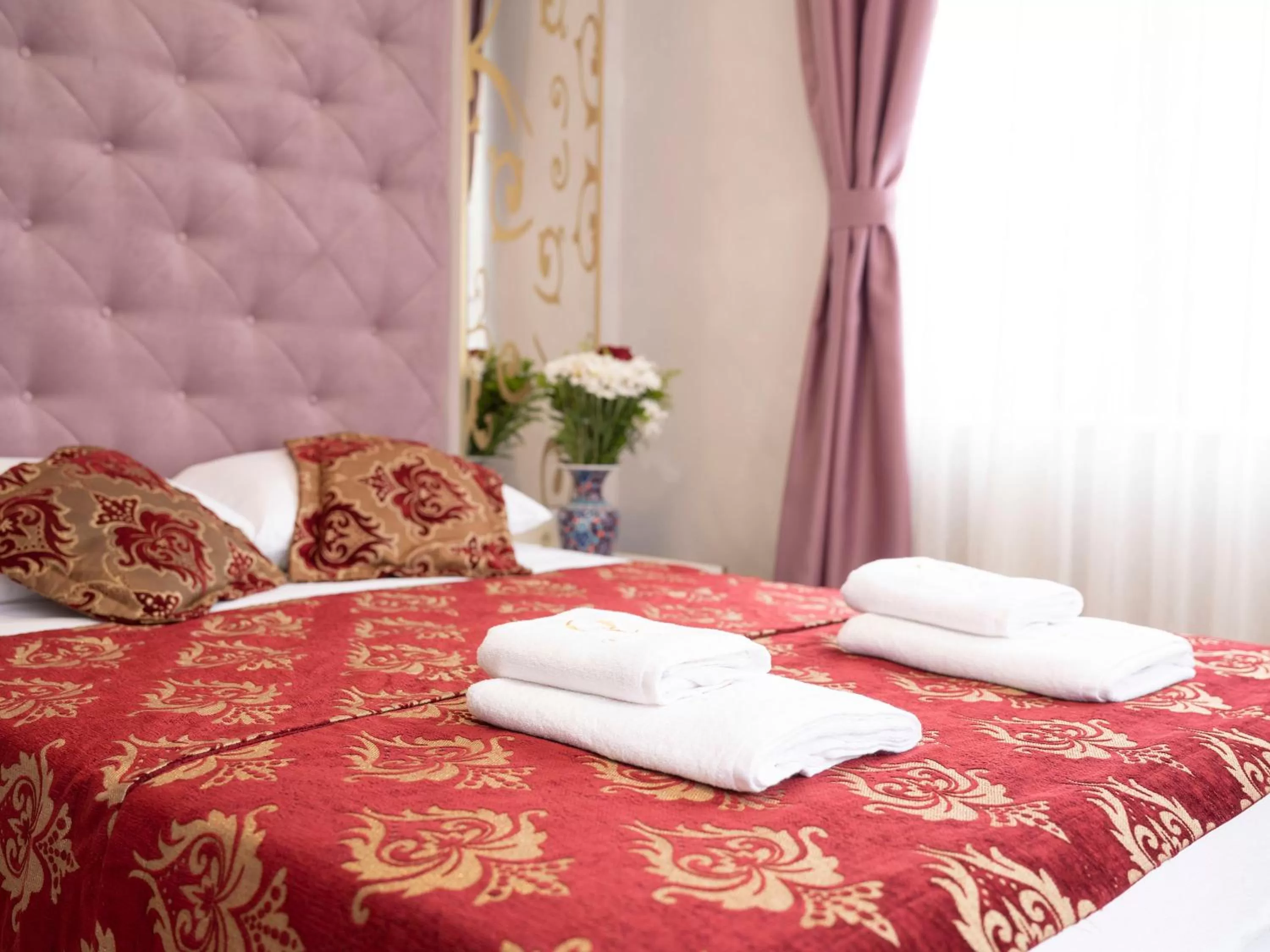 Classic Triple Room in The Zanadu İstanbul