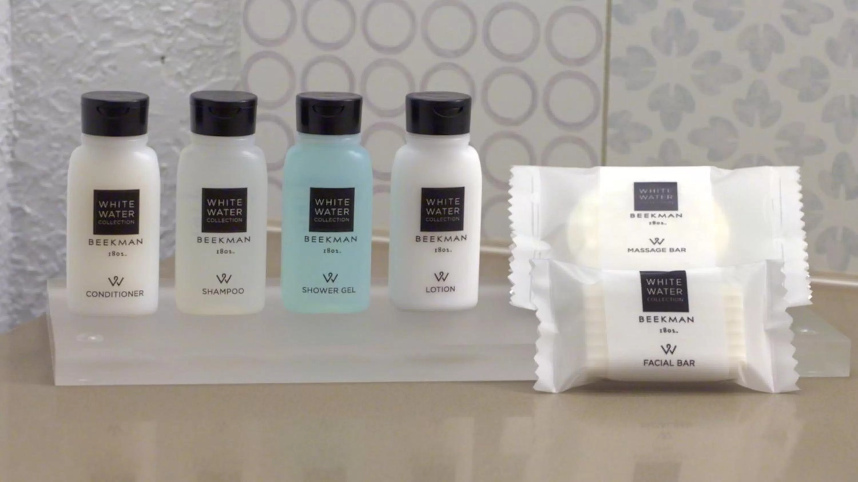 Queen Room with Two Queen Beds - Disability Access/Non-Smoking in Country Inn & Suites by Radisson, New Braunfels, TX