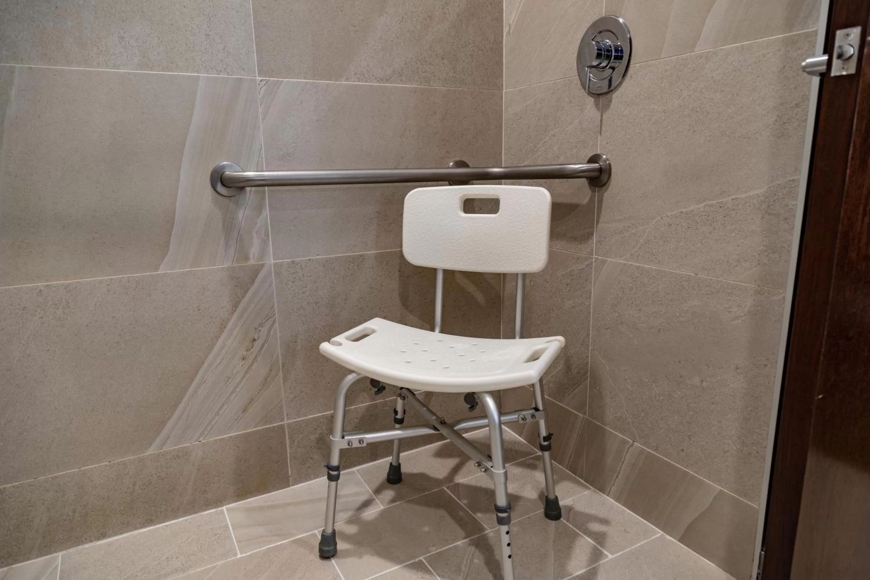 King Room - Mobility Access/Roll in Shower - Non-Smoking in Holiday Inn Express & Suites - Ensenada Centro, an IHG Hotel