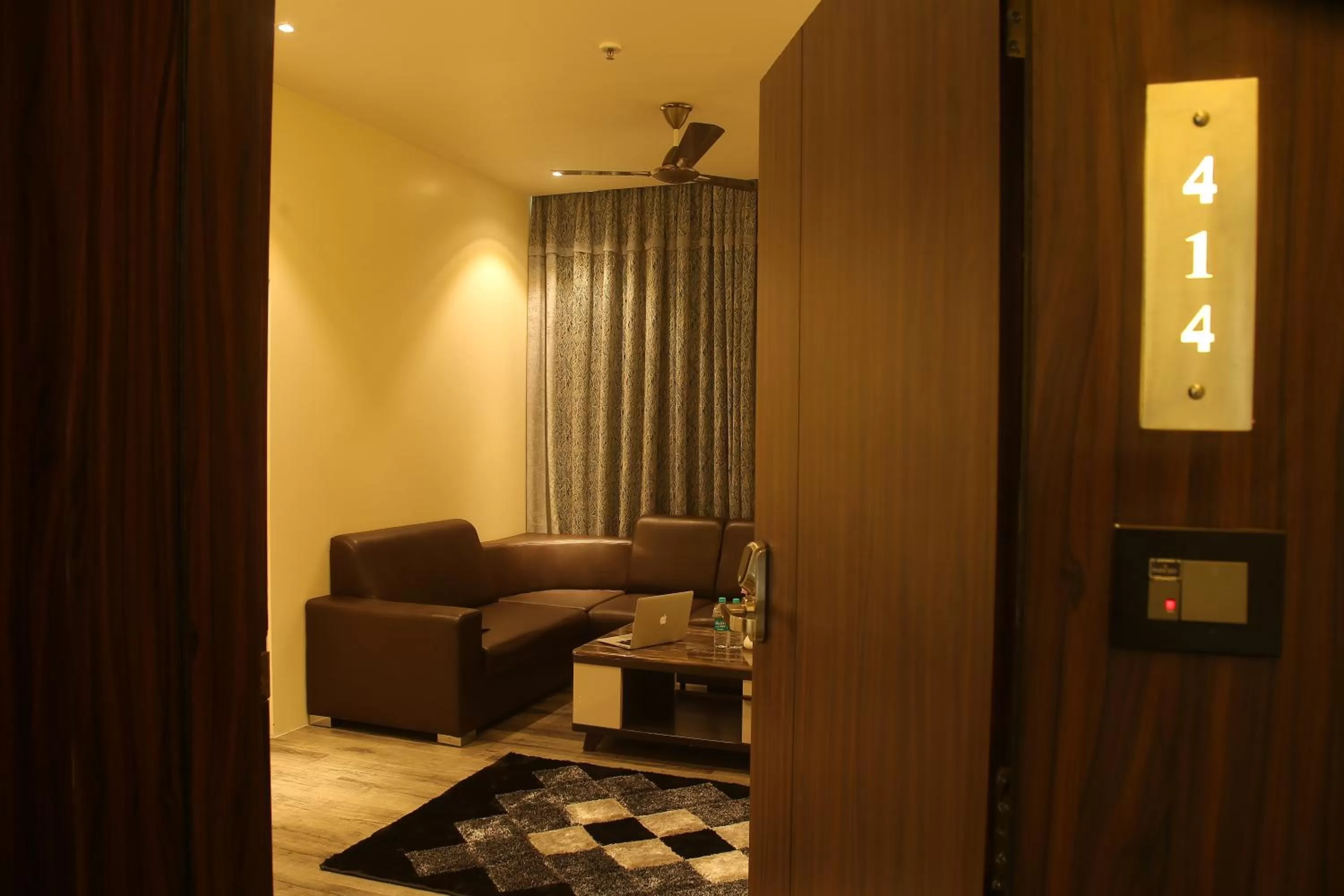 Superior Suite - single occupancy in PARK SIGNATURE HOTELS - Royal Benza