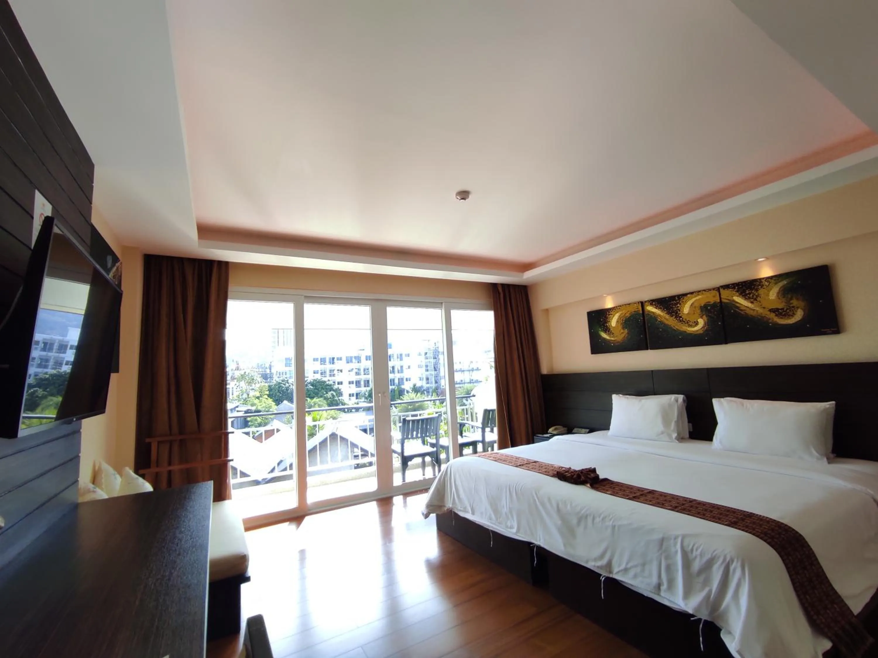 Deluxe Double or Twin Room with Garden View in R-Mar Resort and Spa Patong, Phuket