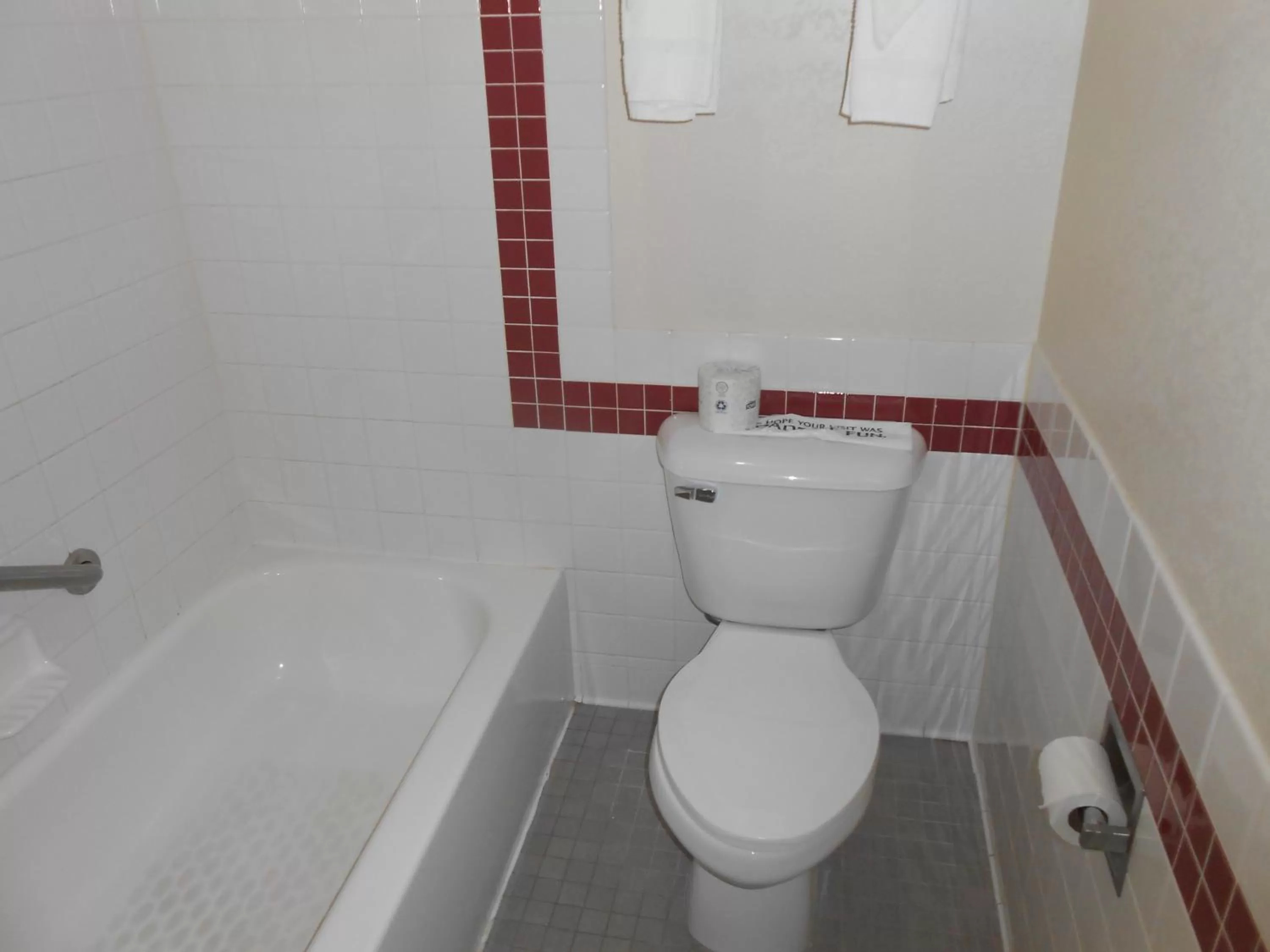 Deluxe Queen Room with Two Queen Beds - Non-Smoking in AmericInn by Wyndham Ashland