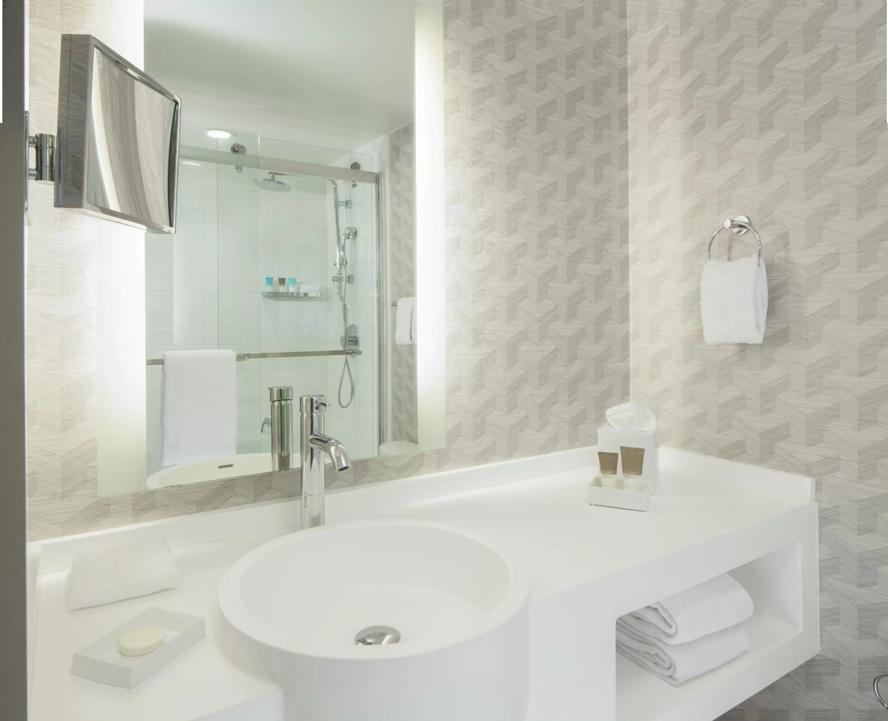 King Room in Hyatt Regency Los Angeles International Airport