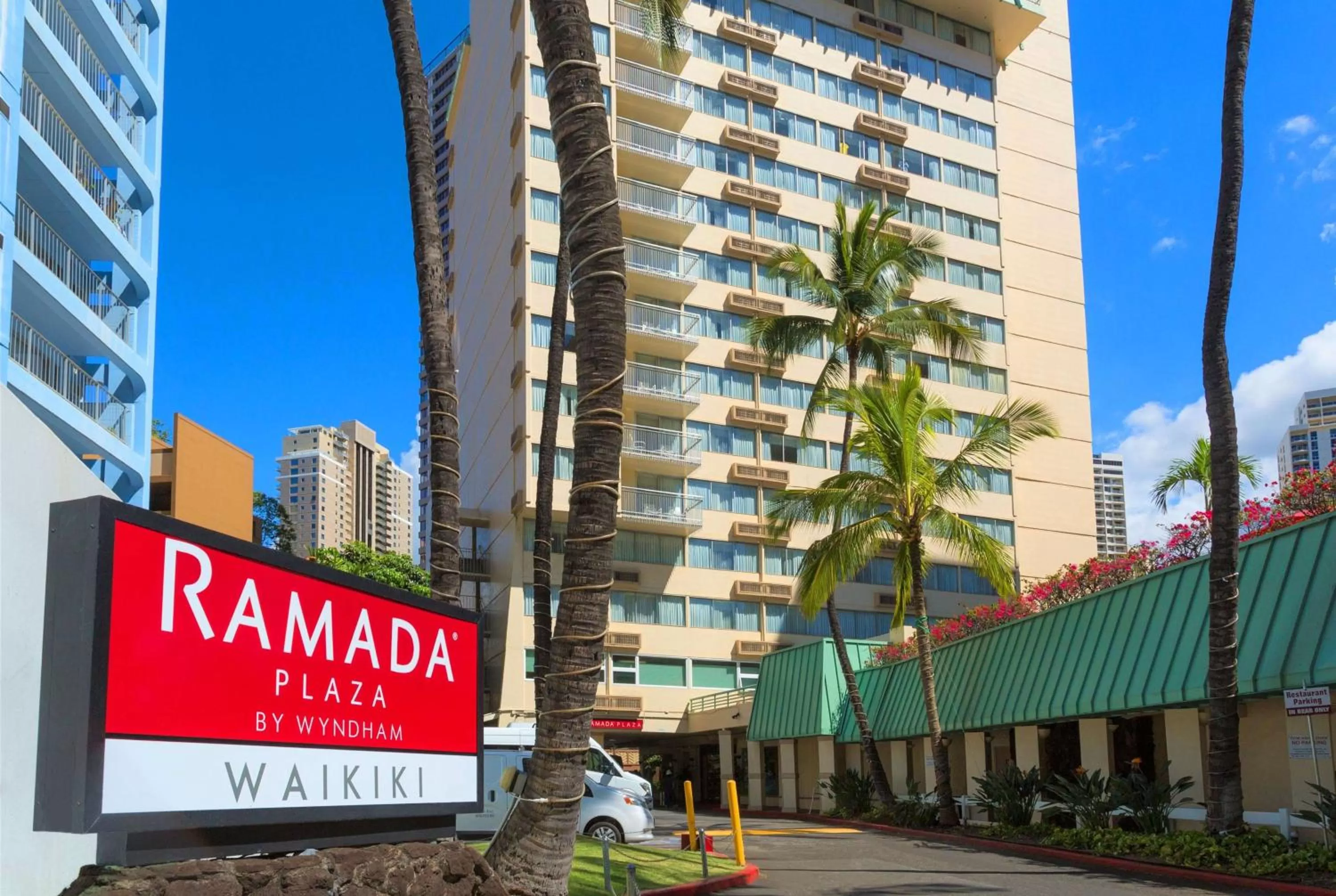Double Room with Two Double Beds - Mobility Access/Non-Smoking in Ramada Plaza by Wyndham Waikiki