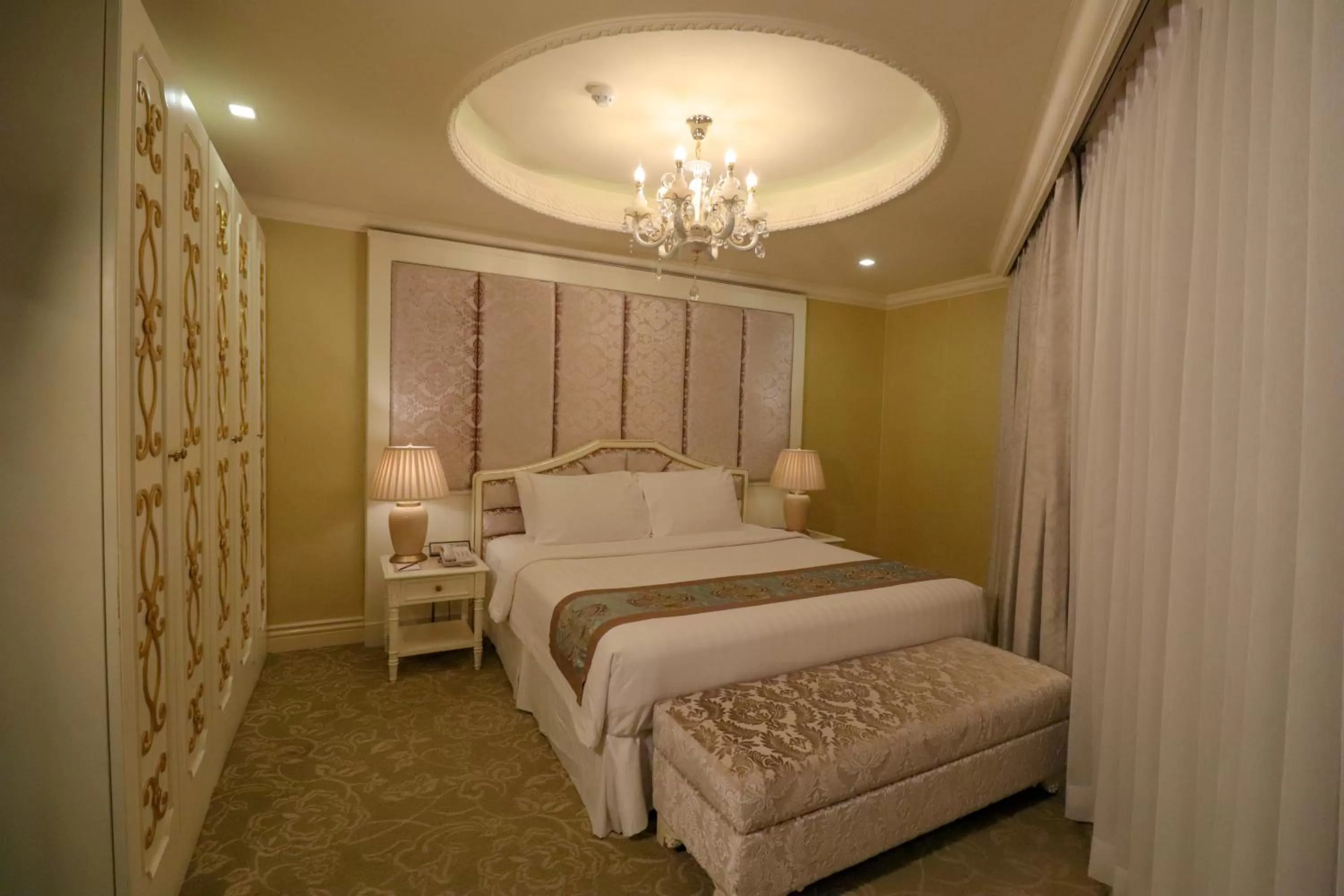 Super Deluxe Double Room - single occupancy in The Grand Kandyan