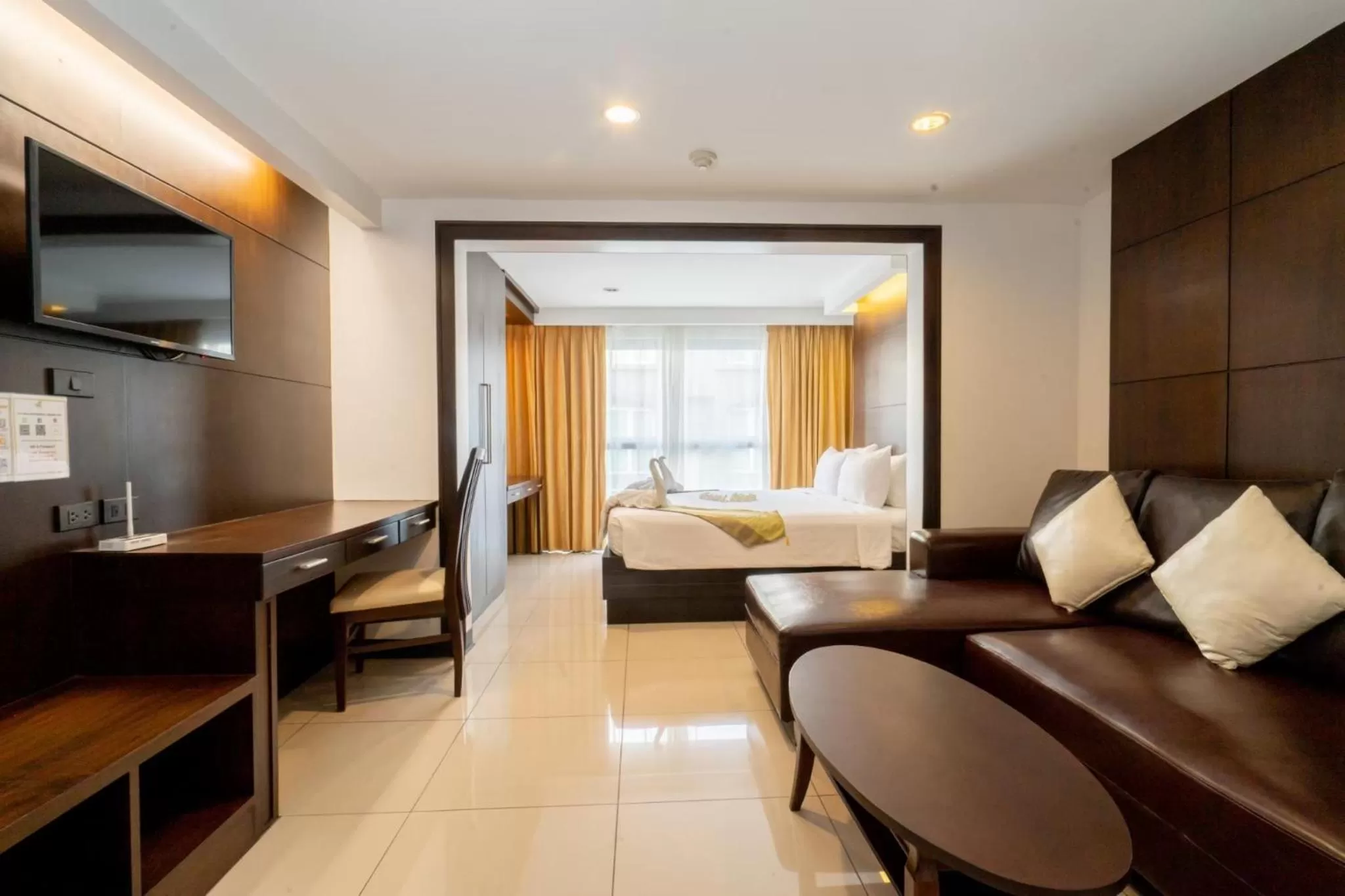 Deluxe Double or Twin Room in Baywalk Residence Pattaya