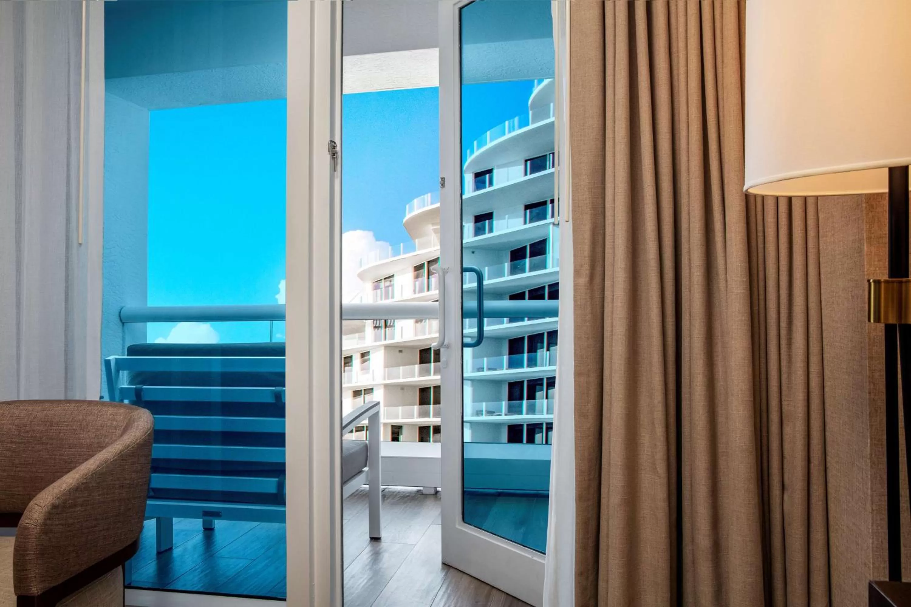 Junior Suite with Partial Ocean View - Hearing Access in Conrad Fort Lauderdale Beach