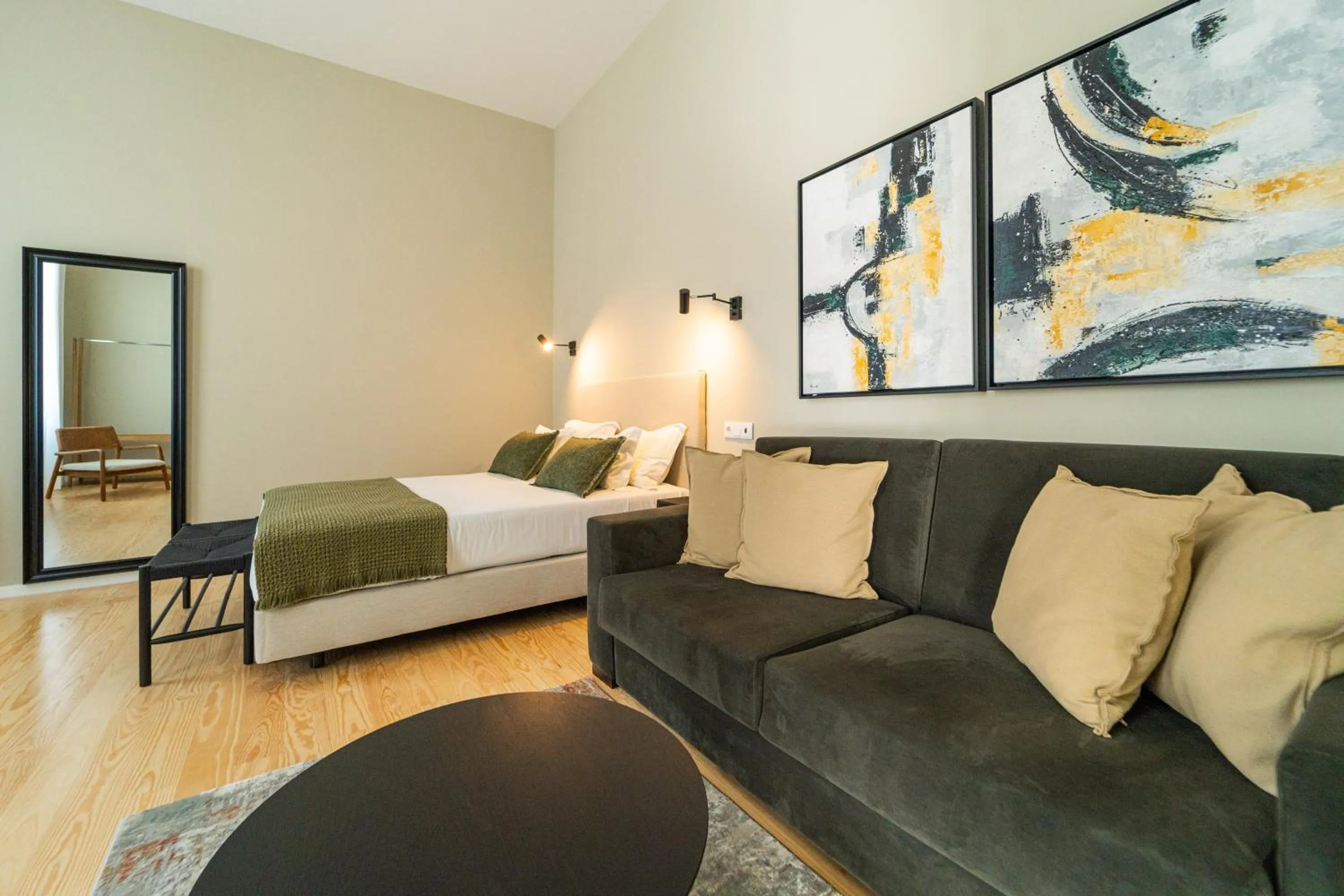 Superior Triple Room in The Rex Hotel Porto