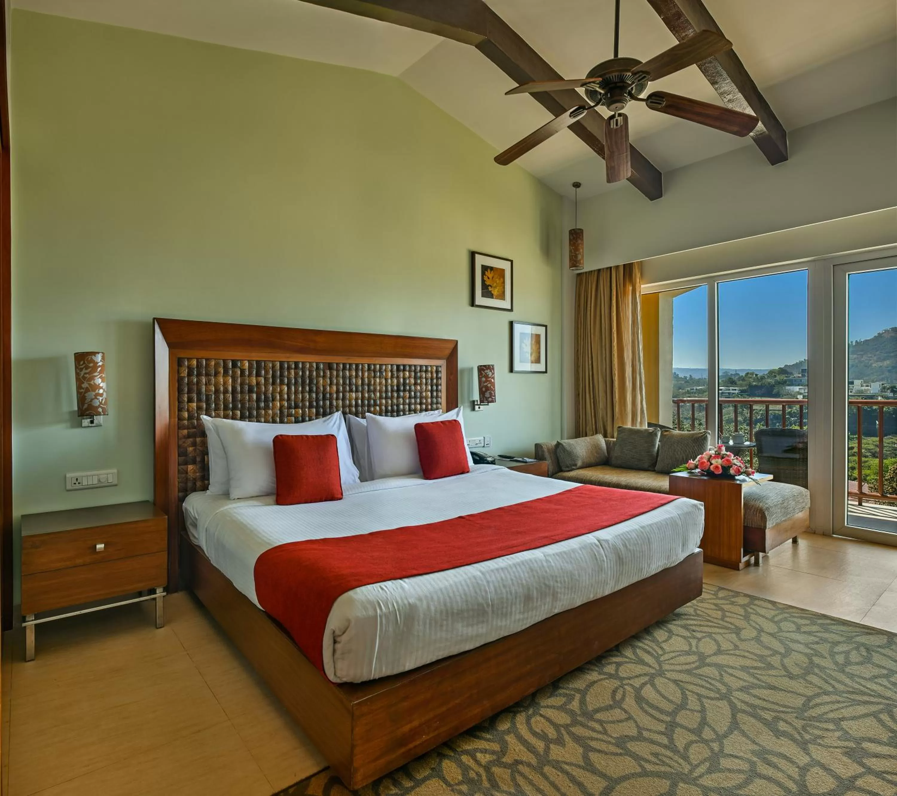 Classic Premium King in Fariyas Resort Lonavala