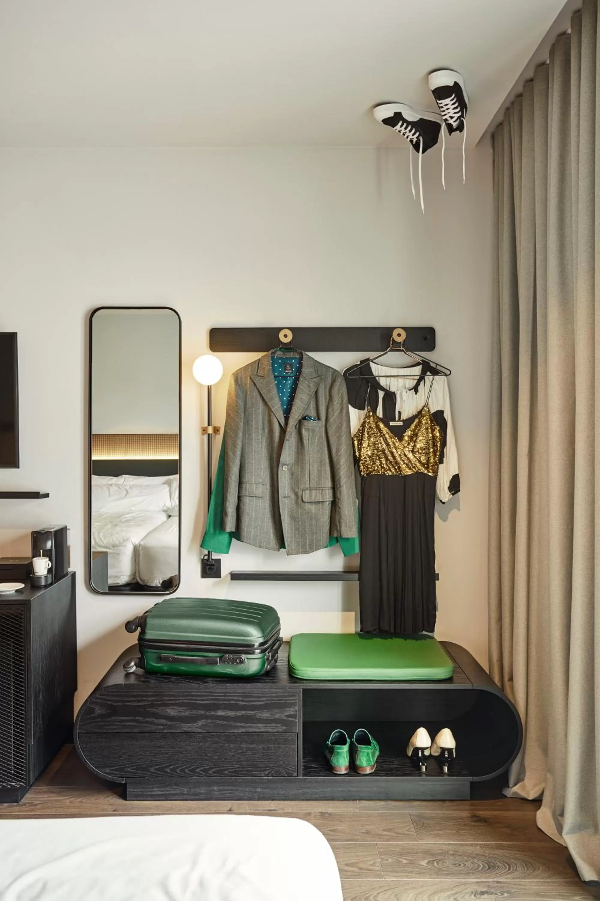 Family Room in chic&basic Gravity