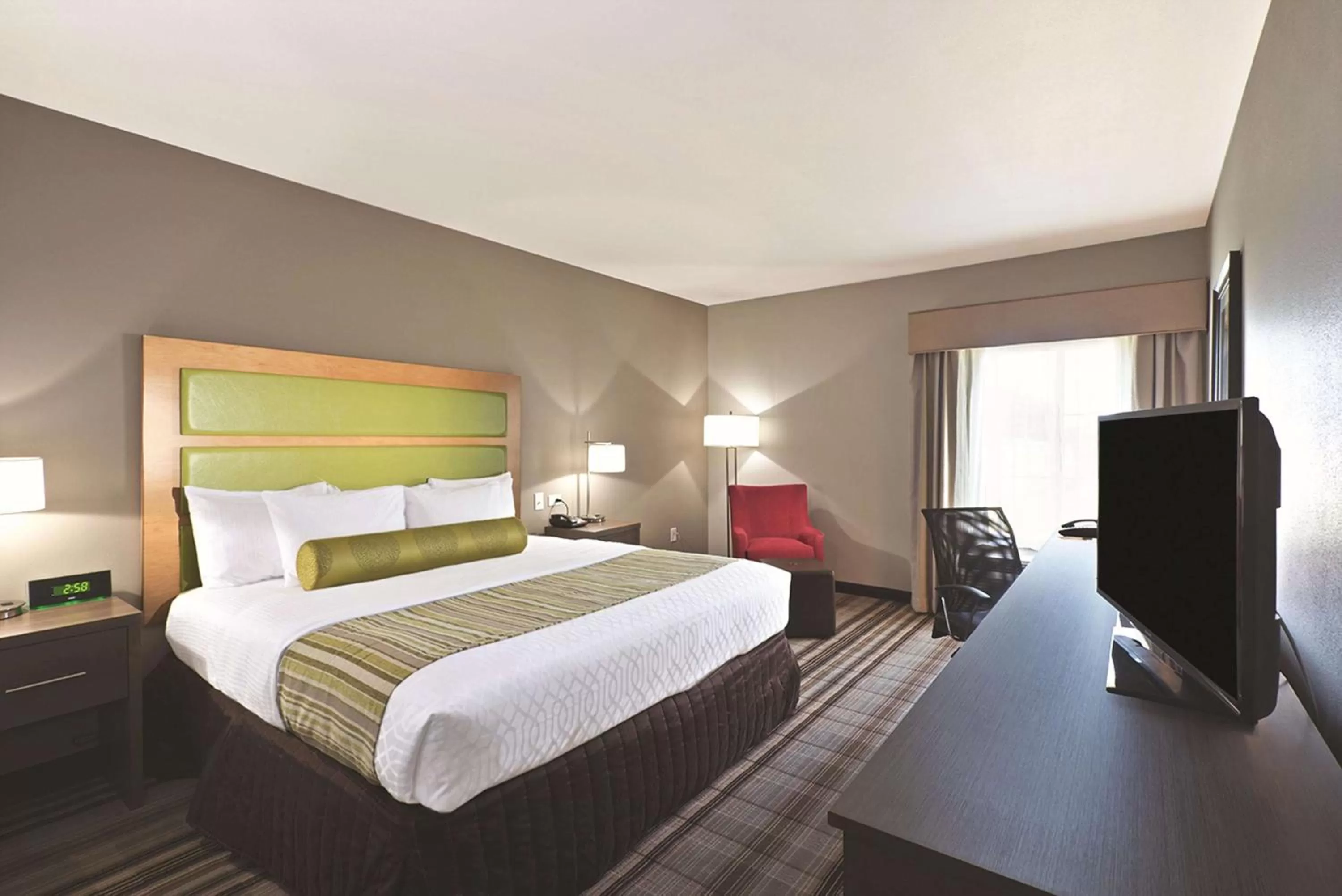 King Room in La Quinta by Wyndham Paducah