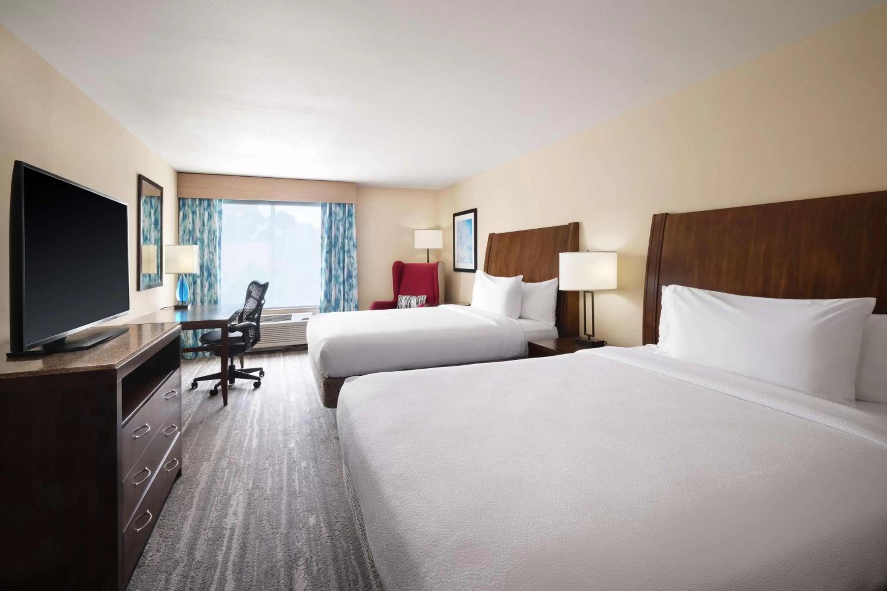 Premium Queen Room with Two Queen Beds in Hilton Garden Inn Houston/Bush Intercontinental Airport