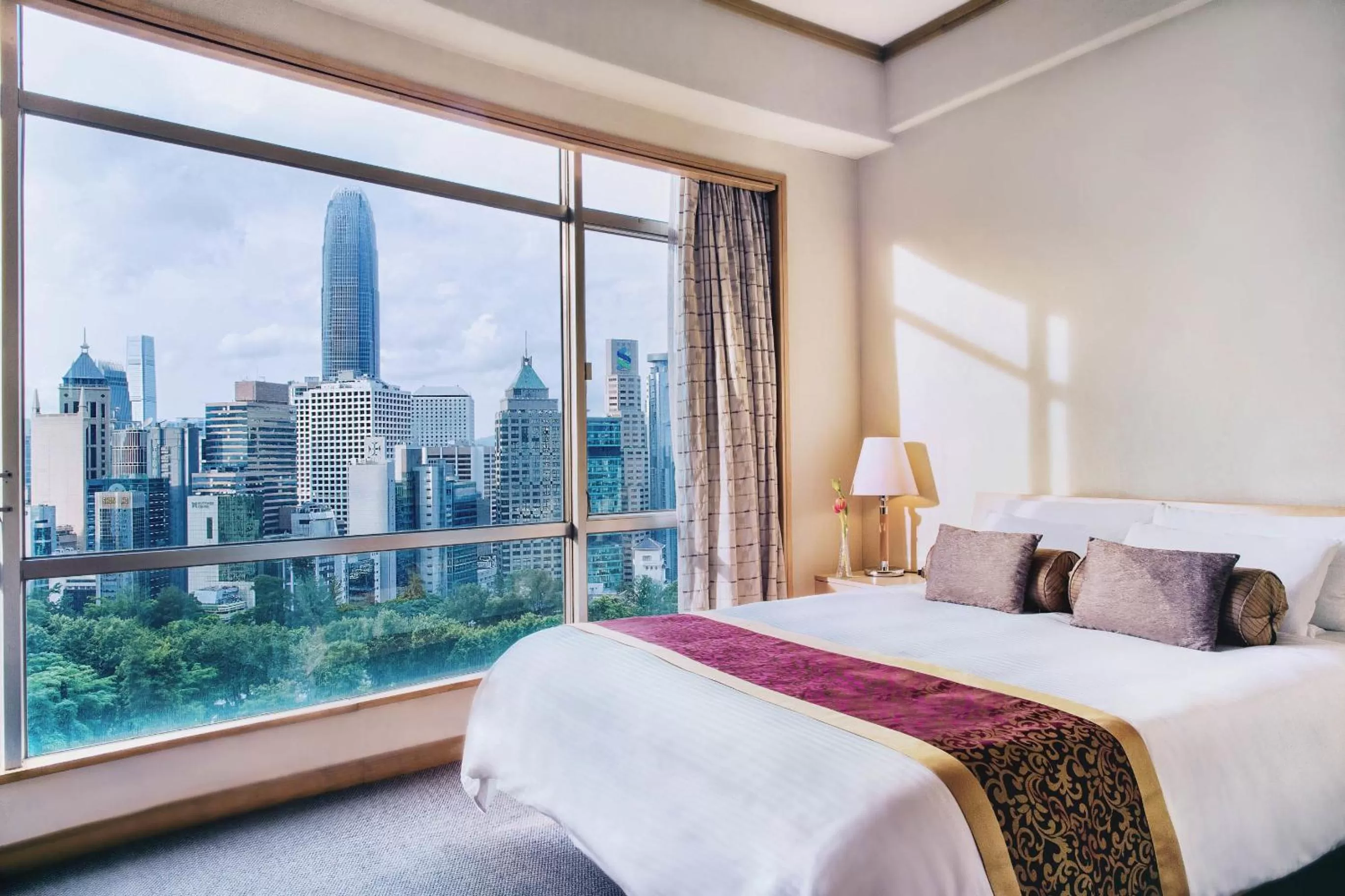 Premier Queen or Twin Room in Garden View Hong Kong