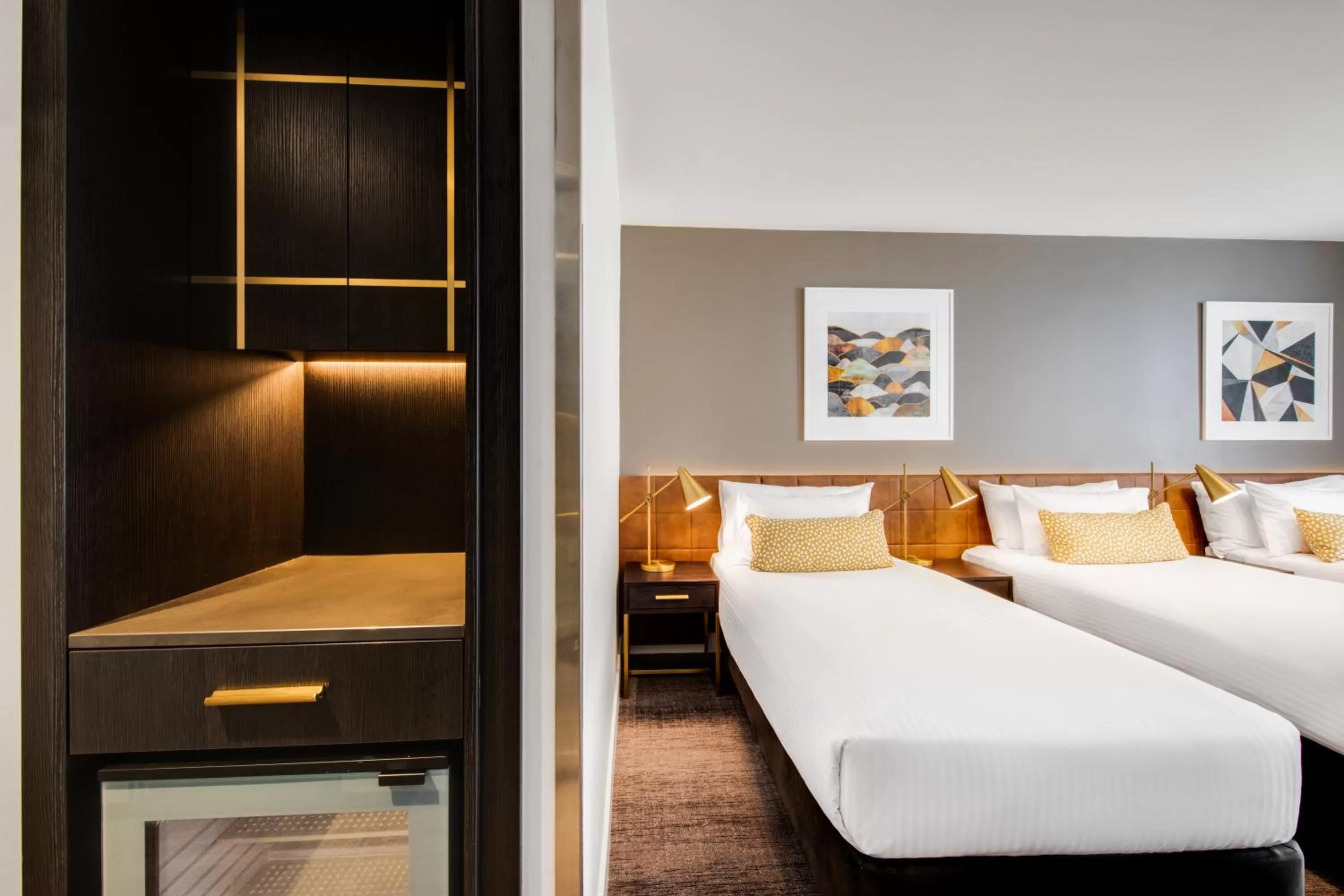 Vibe Guest King or Twin Room in Vibe Hotel Sydney