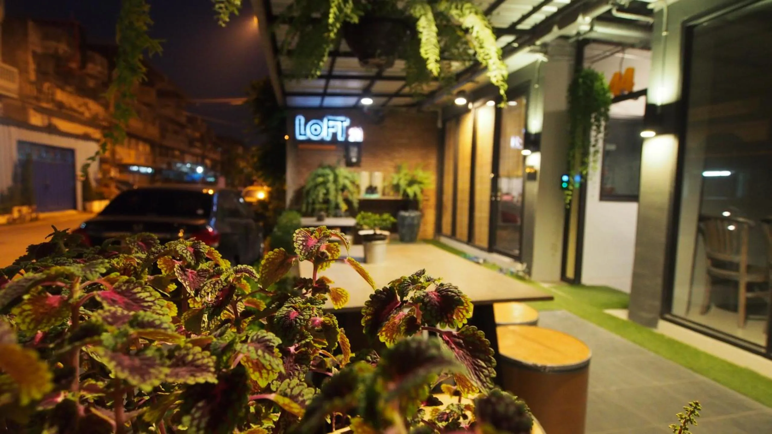 Economy Single Room in Loft 21 Apartment Romklao