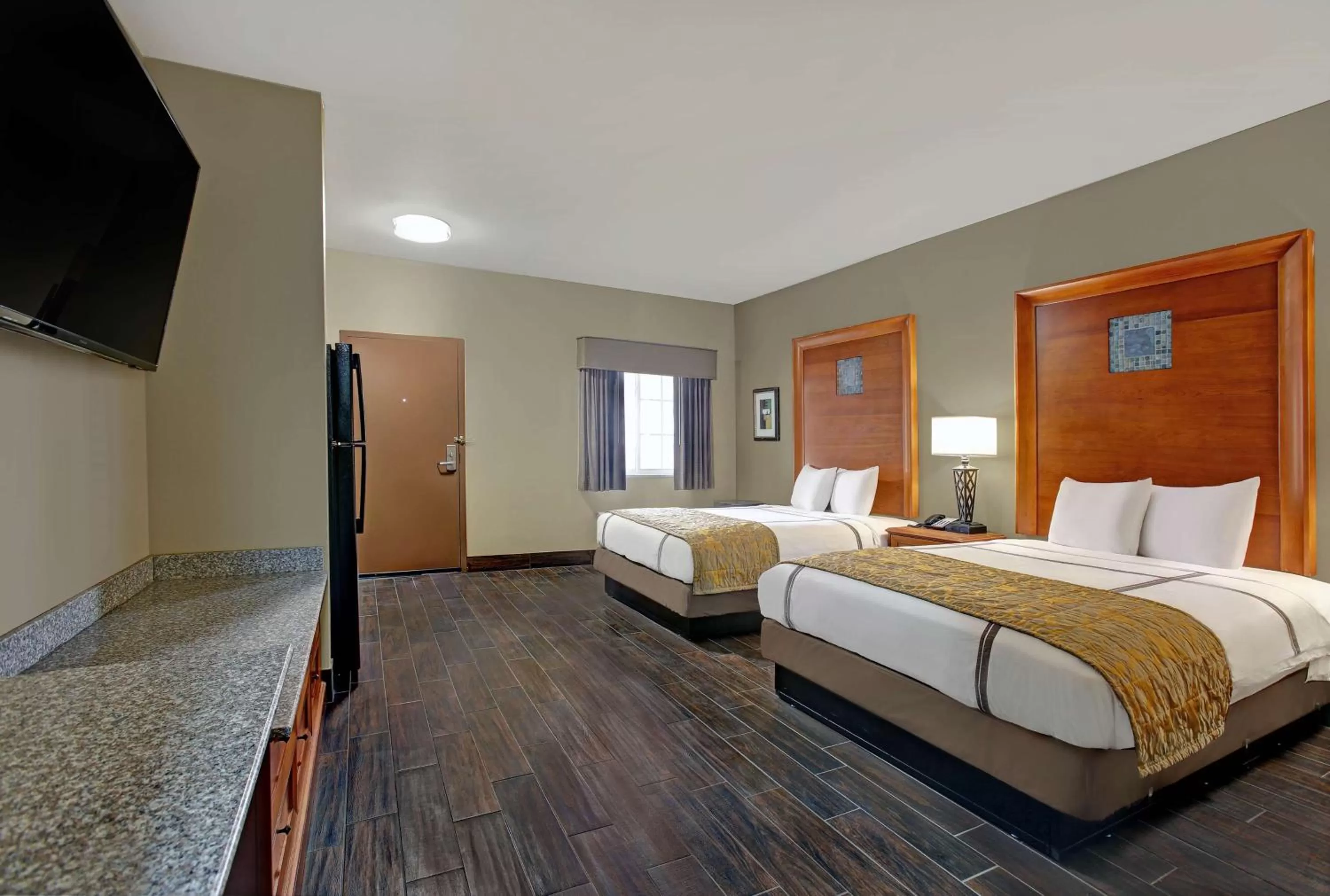 Queen Room with Two Queen Beds - Disability Access - Non-Smoking in Studio 6 Odessa, Tx