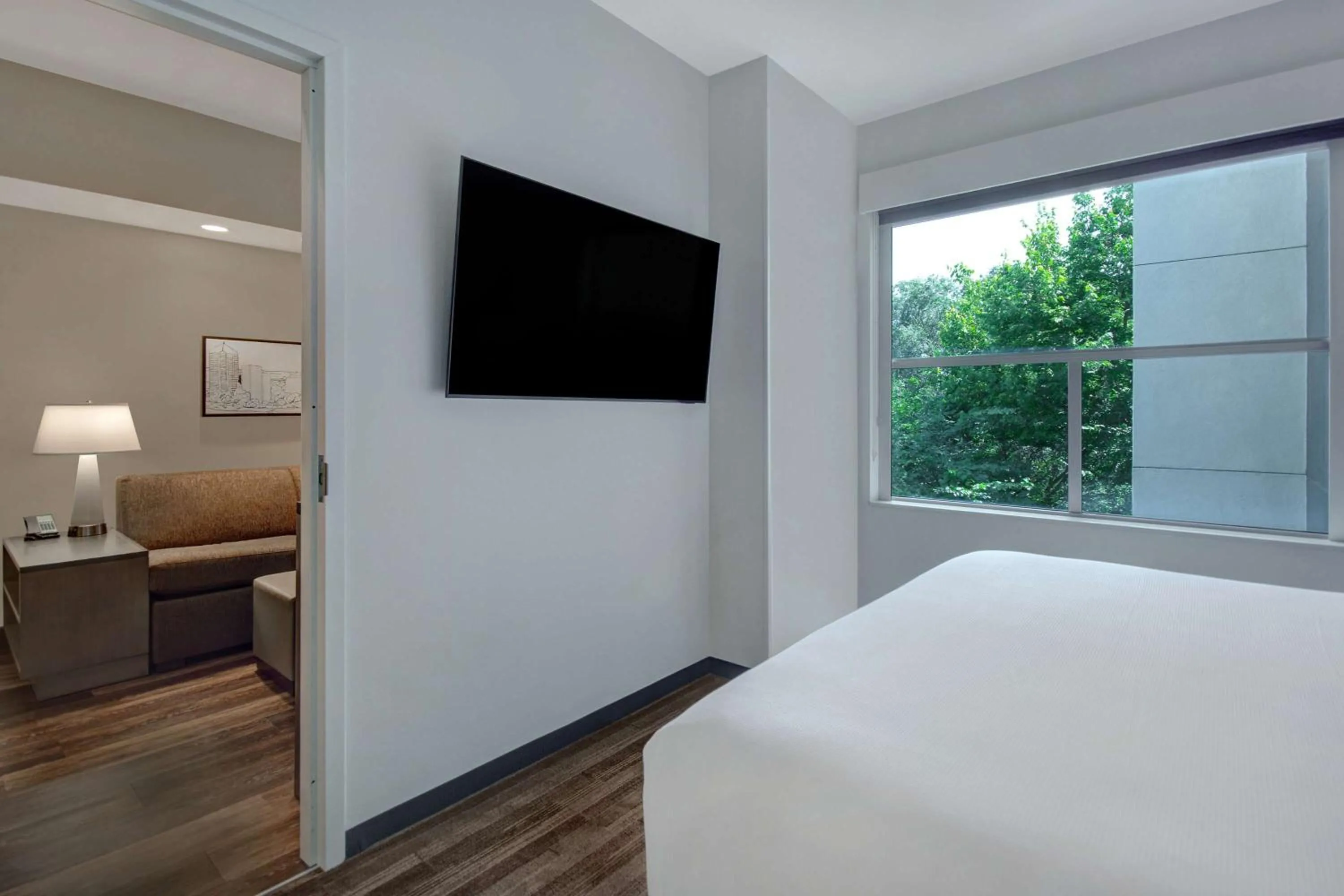 One-Bedroom King Suite with Sofa Bed and Kitchen in Hyatt House Mall Of America Msp Airport