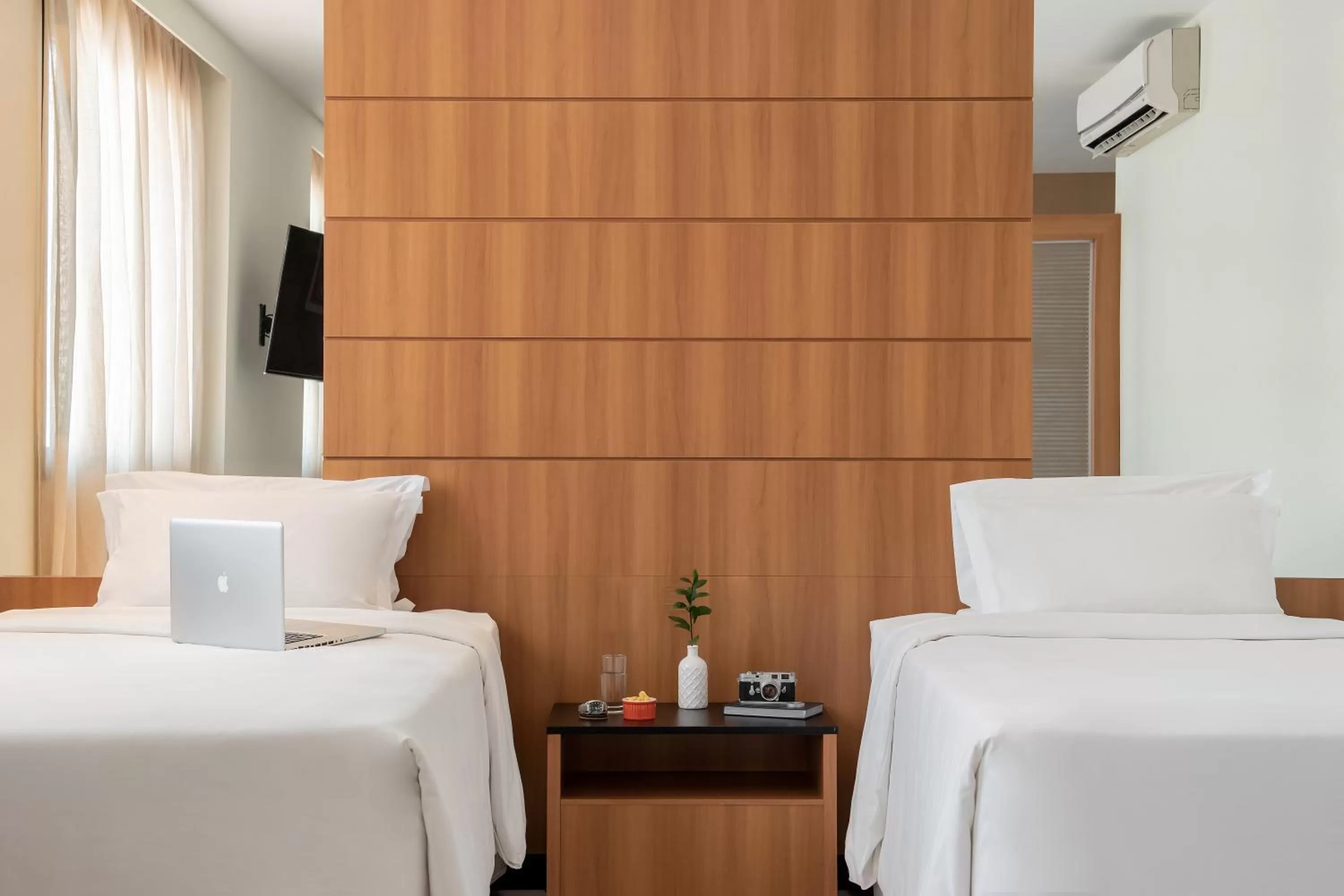 Standard Twin - single occupancy - Twin Beds in Intercity Cuiabá