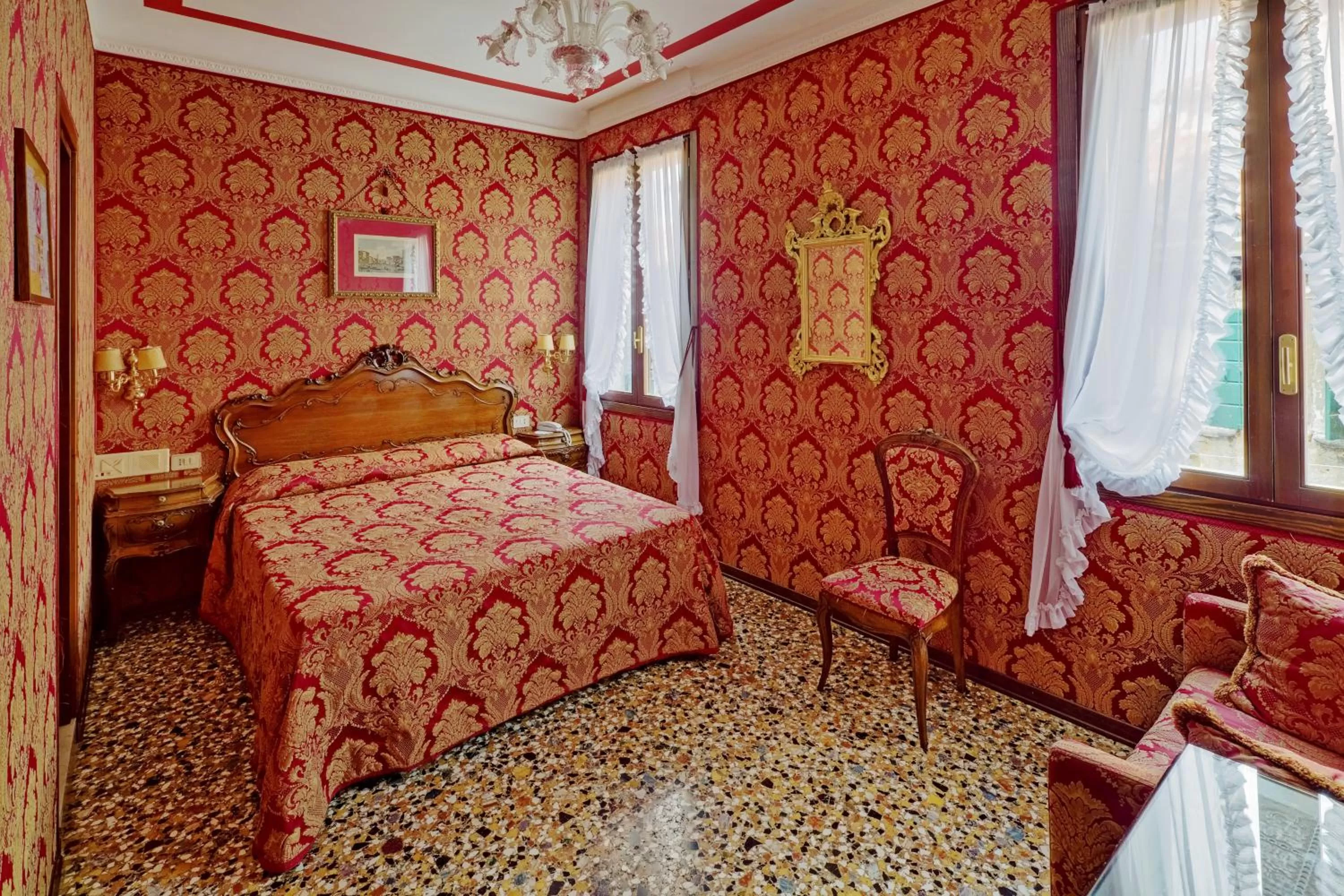 Double Room in Antica Locanda Sturion Residenza d'Epoca