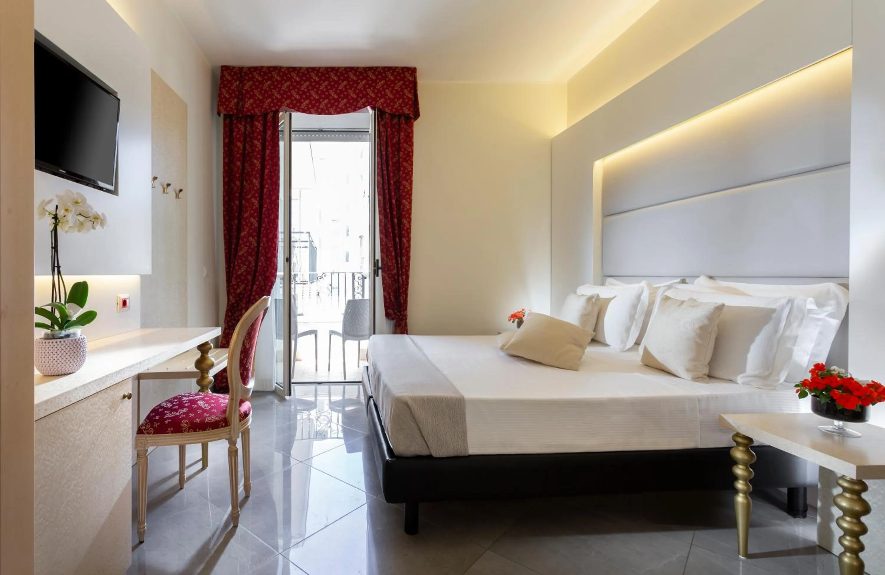Deluxe Double Room in Hotel Gallia Palace