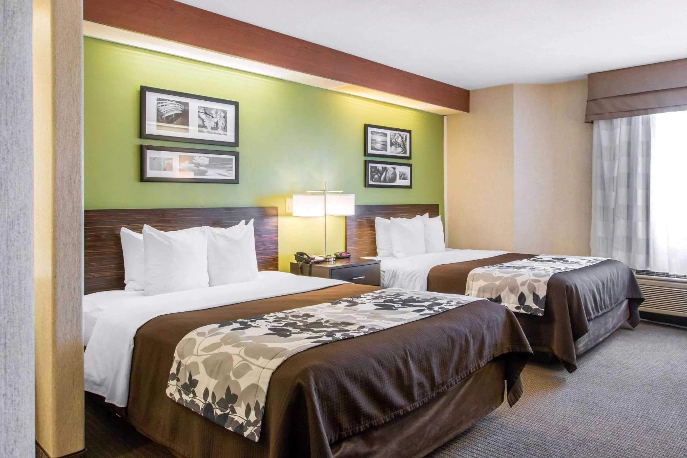 Queen Room with Two Queen Beds - Non-Smoking in Sleep Inn & Suites Oregon - Toledo