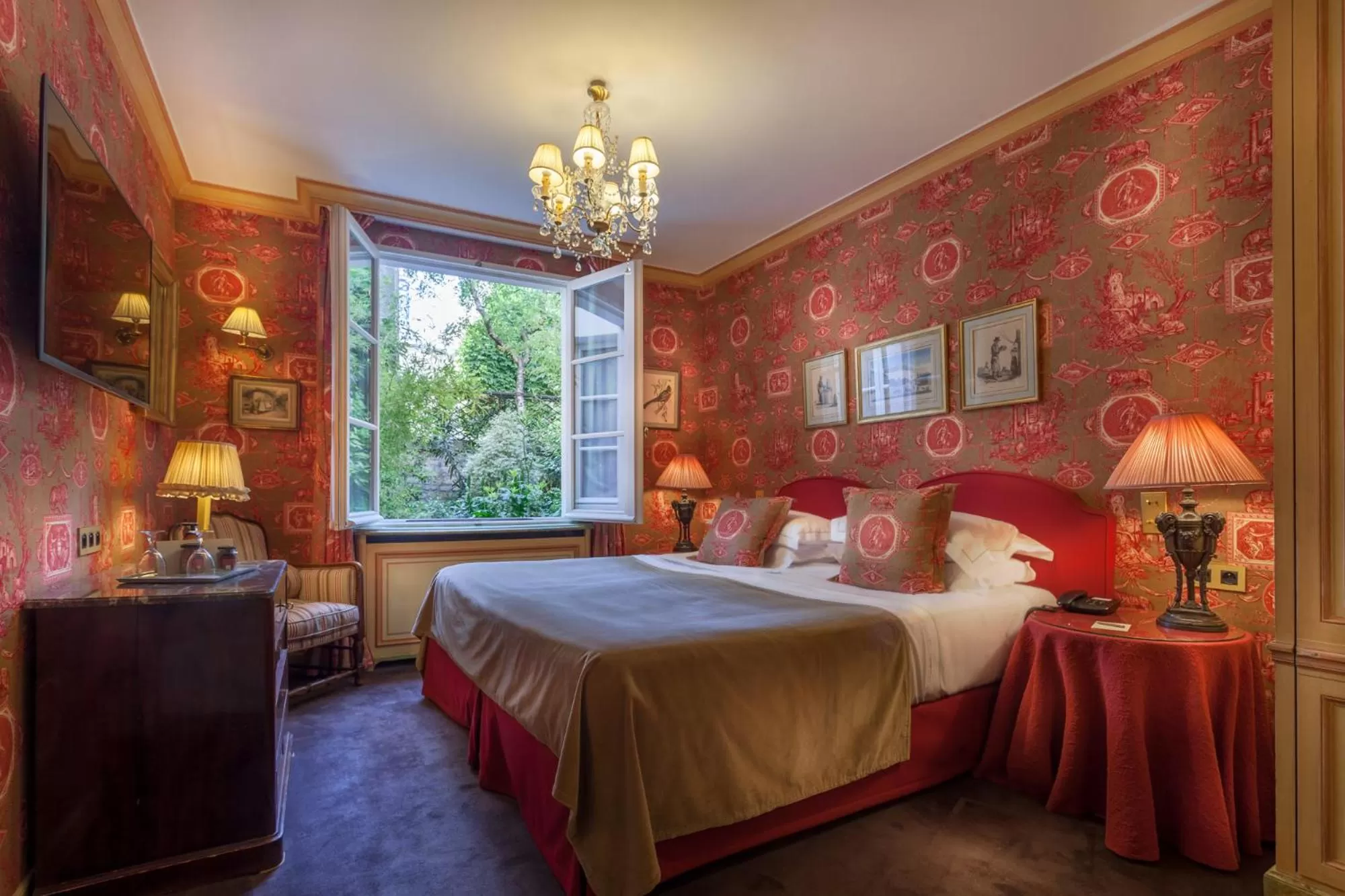 Superior Double or Twin Room in Hôtel Duc De St-Simon