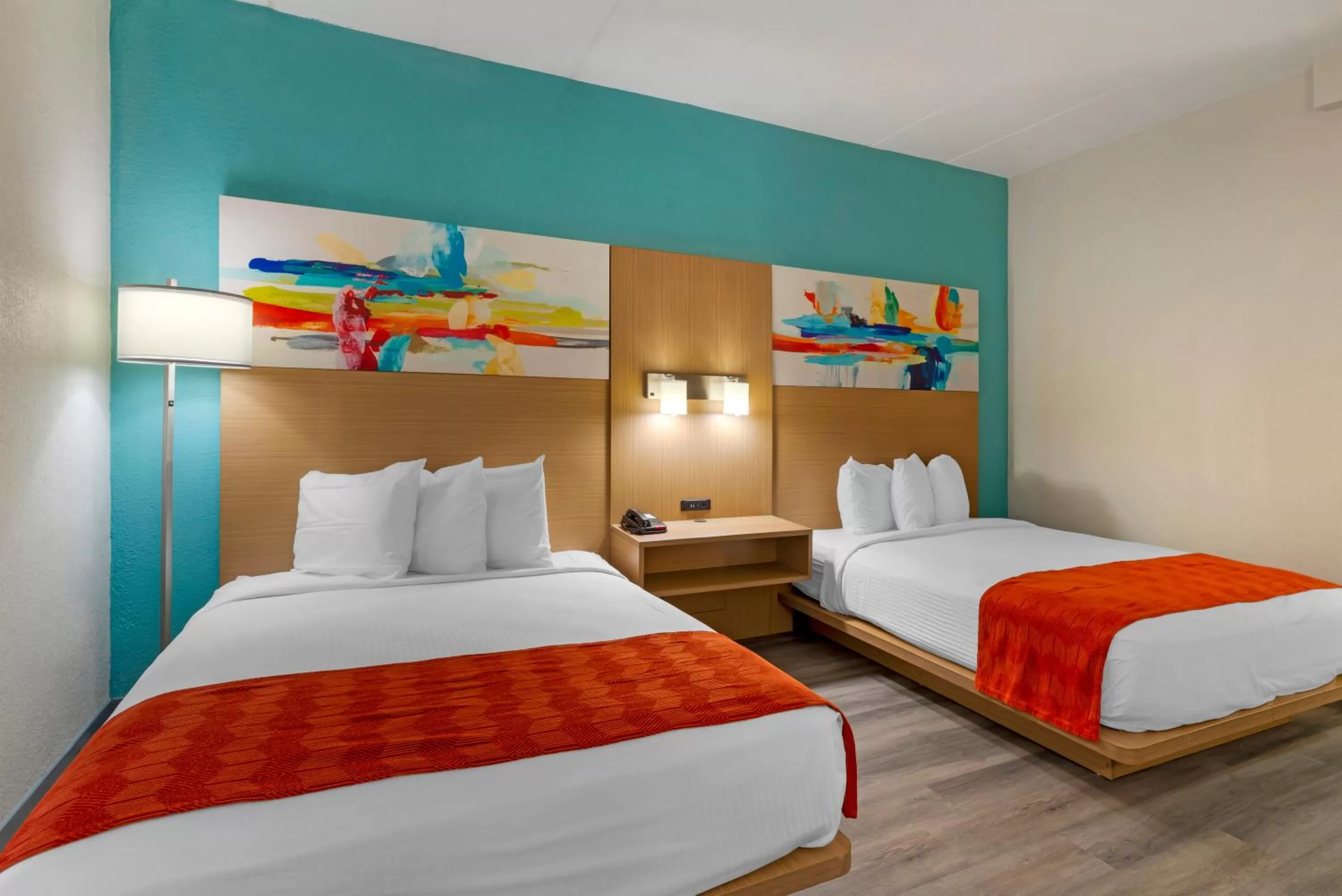 Queen Room with Two Queen Beds and Roll-In Shower - Mobility Accessible in Best Western PLUS Executive Hotel Richmond