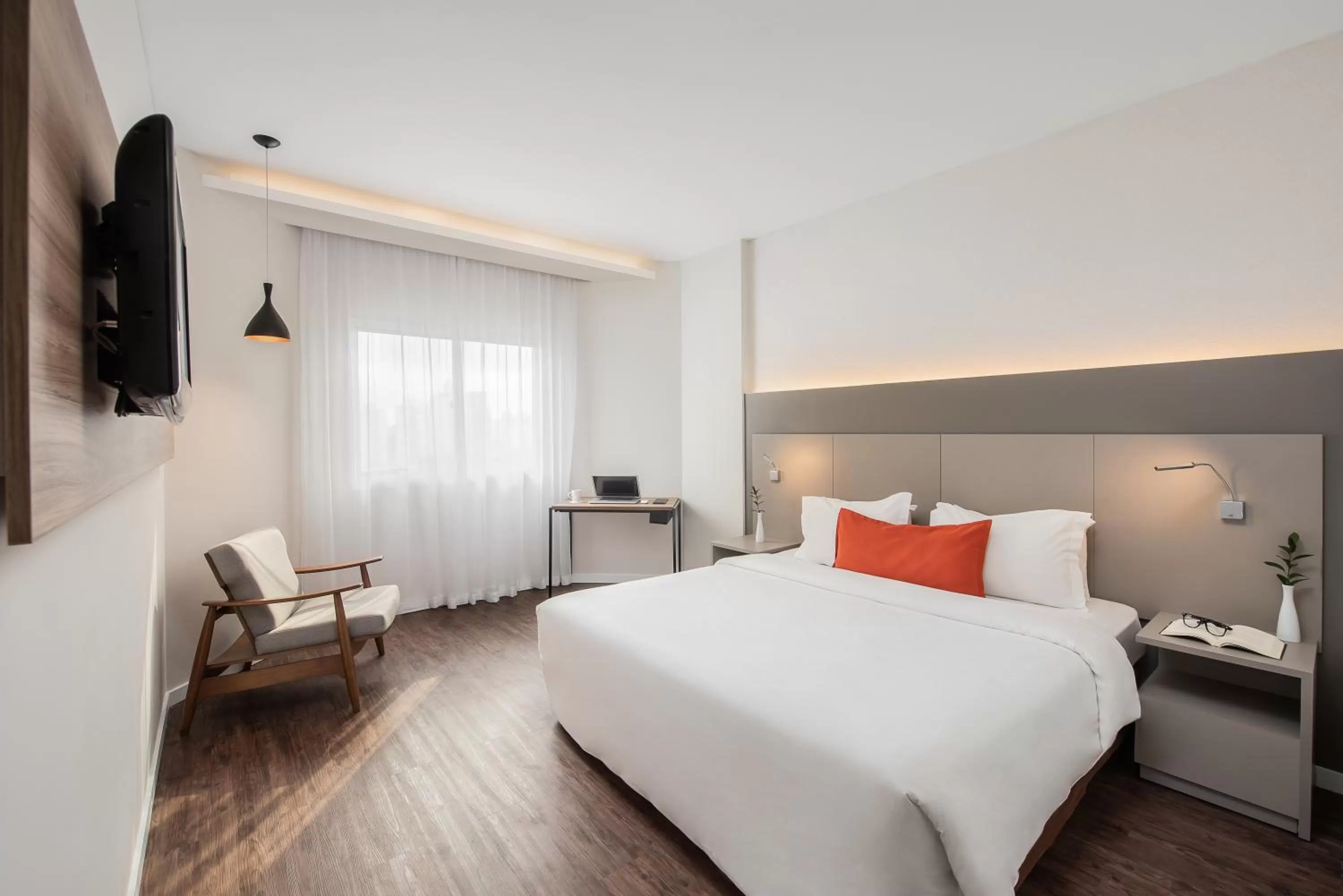 Standard PwD Disability Access - single occupancy - 1 Double Bed in Intercity São Paulo Ibirapuera