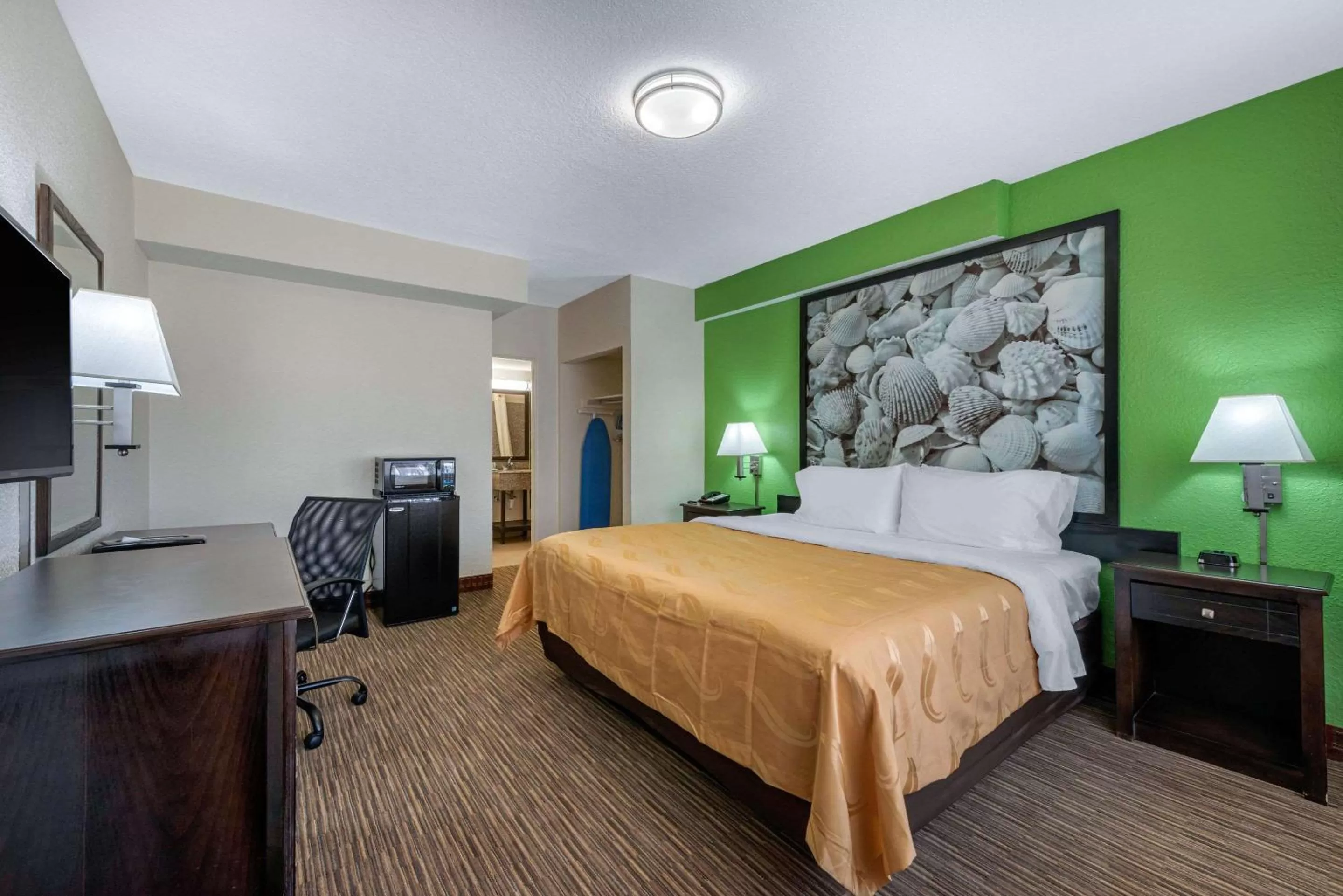 King Room with Ocean View in Quality Inn Daytona Beach Oceanfront