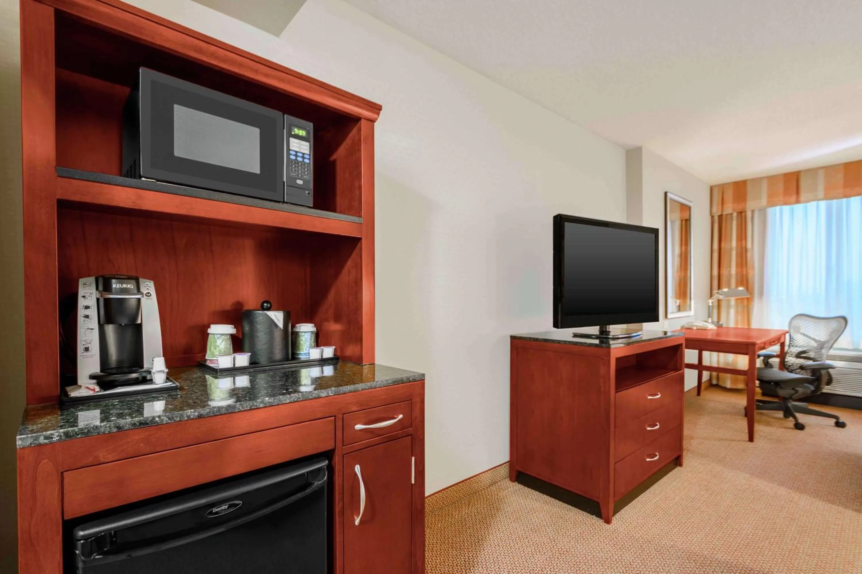 Queen Room with Two Queen Beds in Hilton Garden Inn Independence