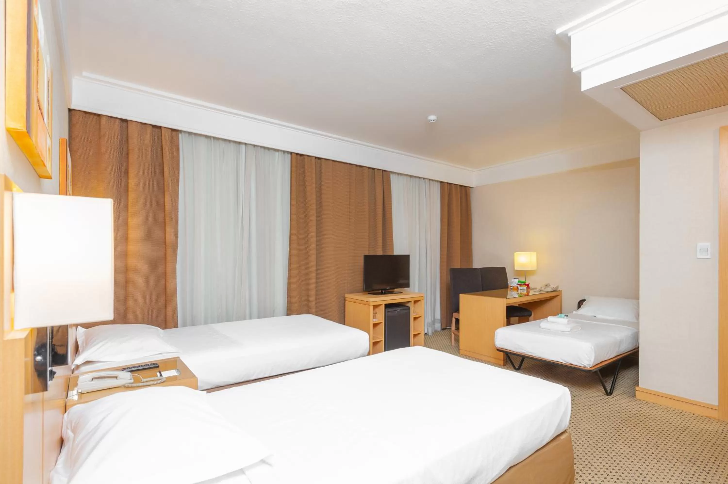 Luxury Triple Room in Slaviero Guarulhos Aeroporto