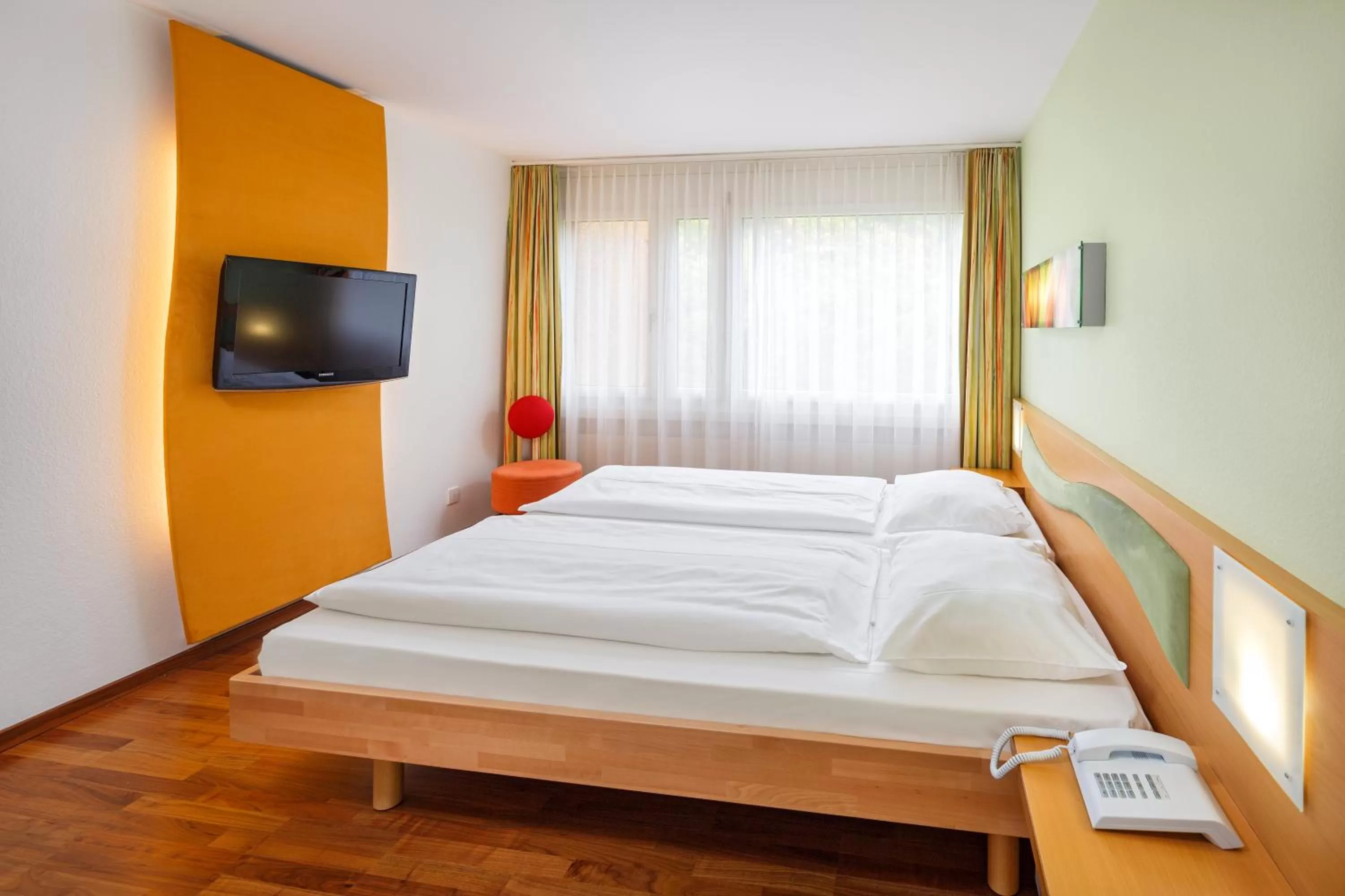 Comfort Double Room - single occupancy in Ramada by Wyndham Baden Hotel du Parc