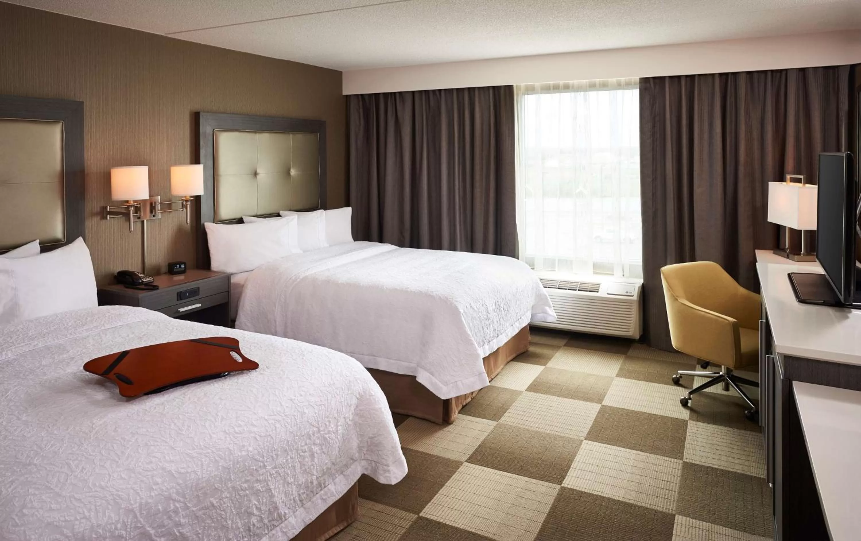 Queen Room with Two Queen Beds - Non-Smoking in Hampton Inn by Hilton Timmins