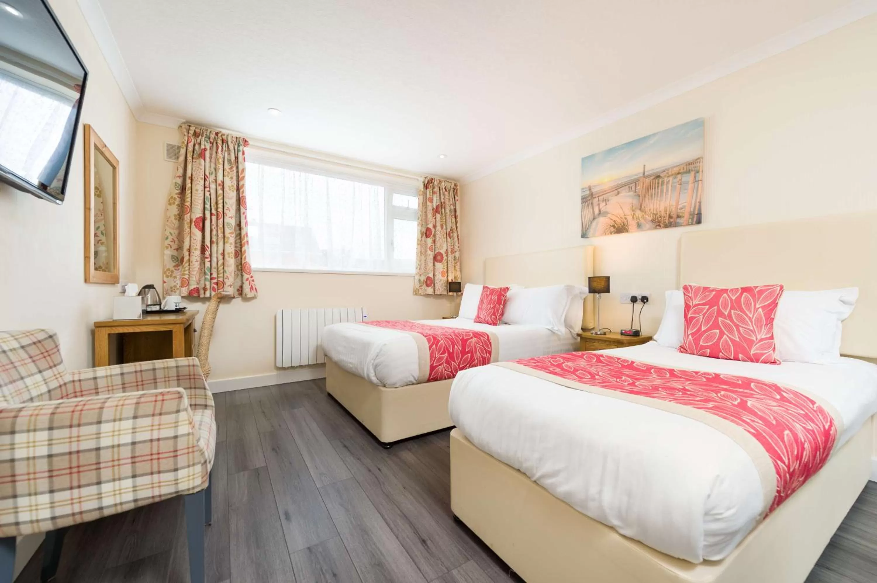 Triple Room - Pet Friendly  in Best Western Fowey Valley