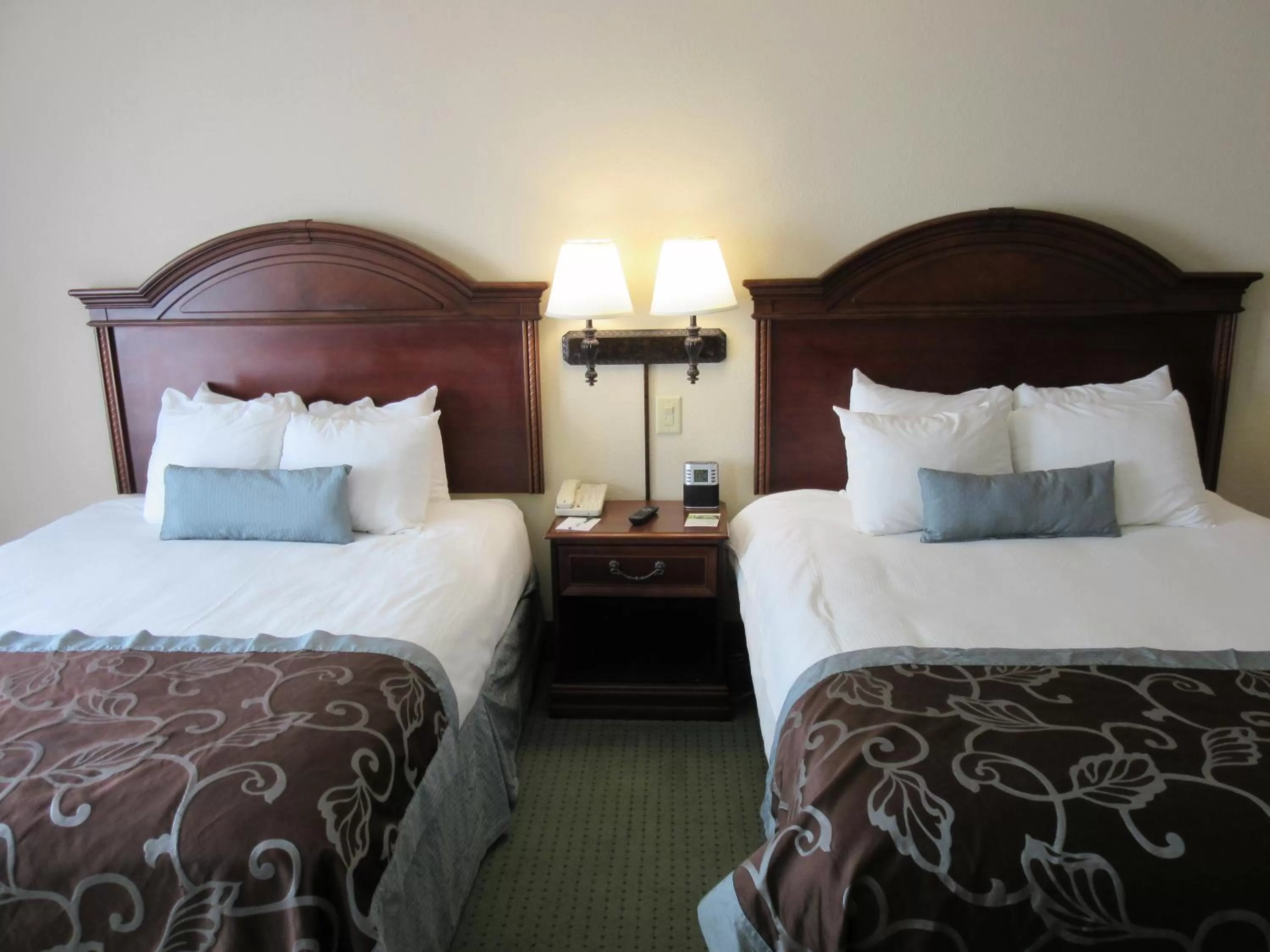 Queen Room with Two Queen Beds - Non-Smoking in Wingate by Wyndham Charleston Southern University