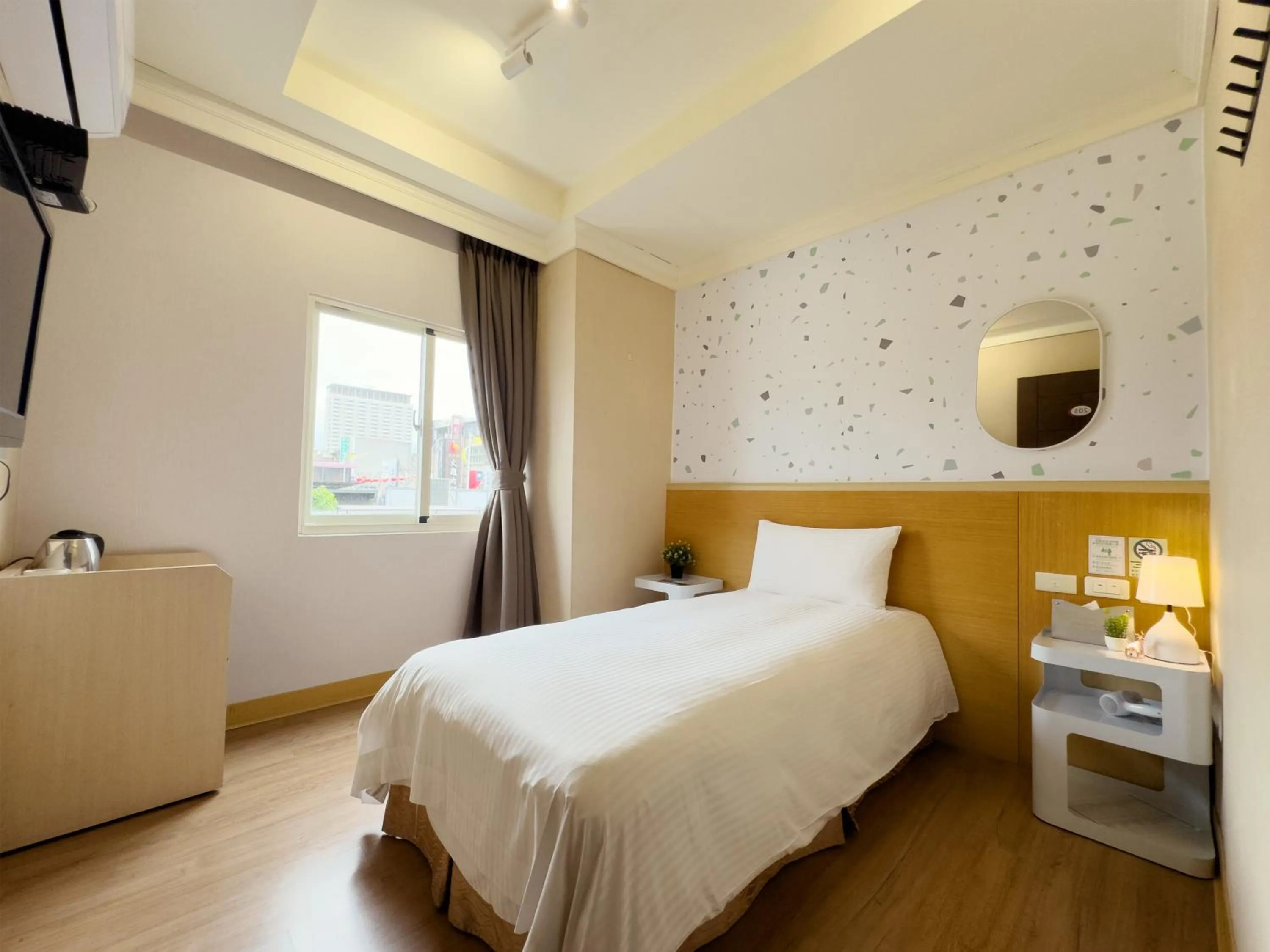 Standard Single Room in together hotel Hualien Zhongshan