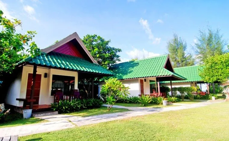 Deluxe Bungalow in Golden Bay Cottage - SHA Extra Plus